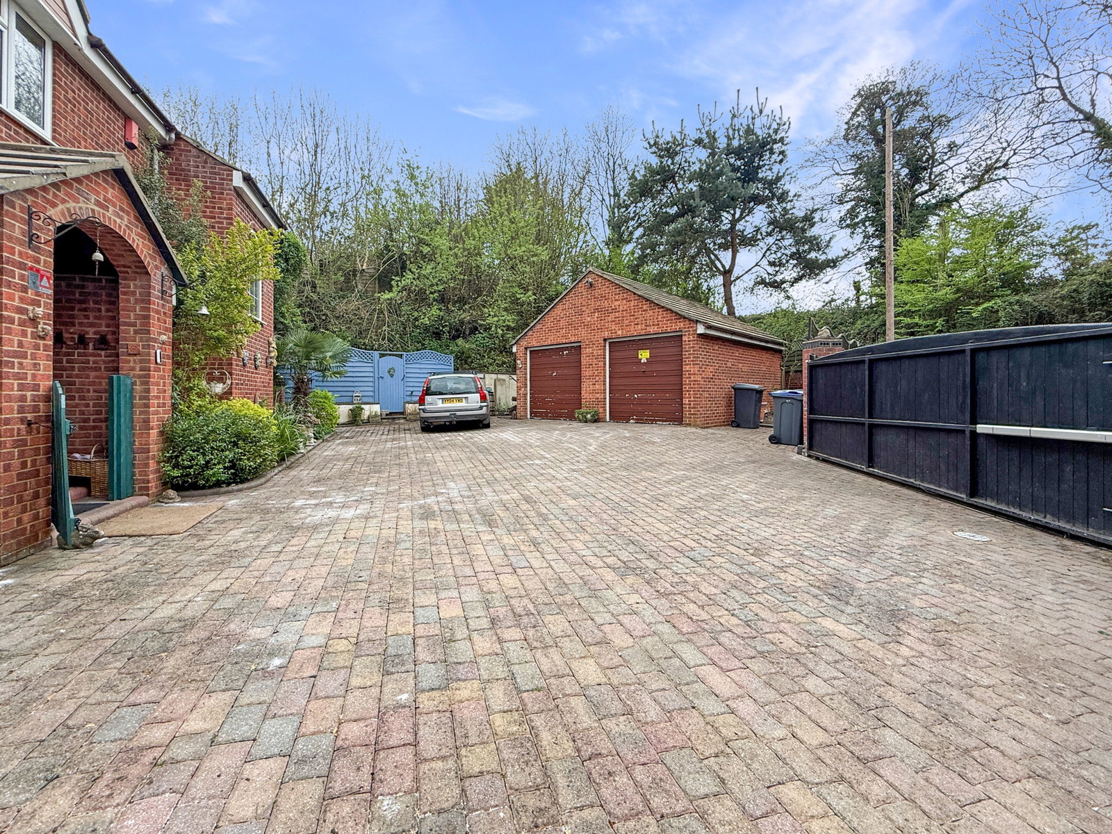Detached House in Westbury