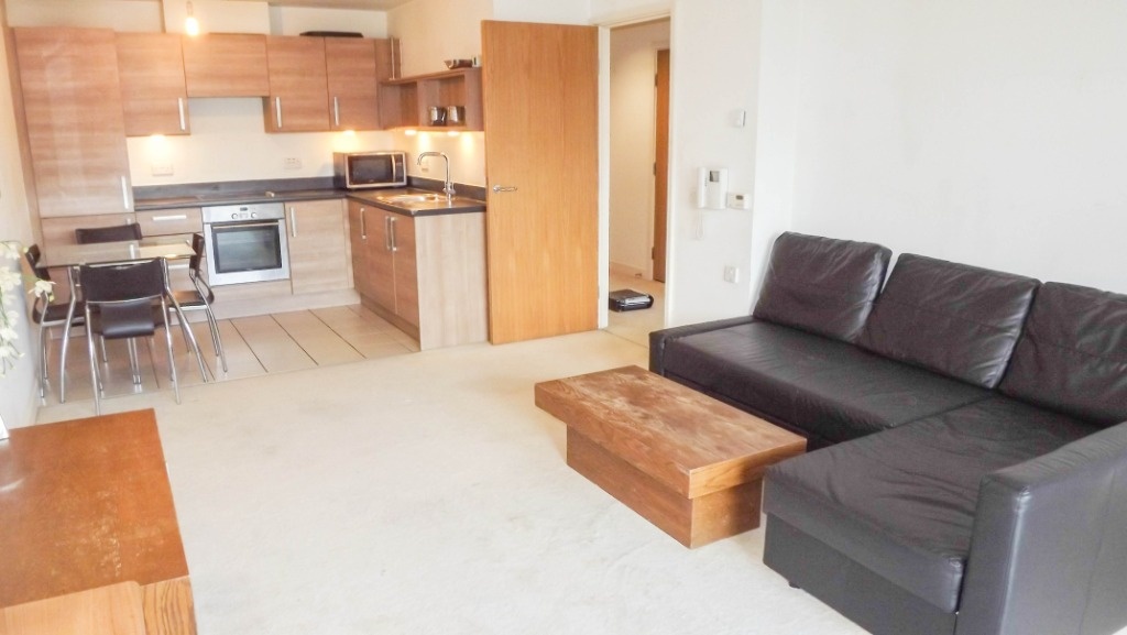 Flat for rent in Wembley, Empire Way, Wembley, HA9 0HJ