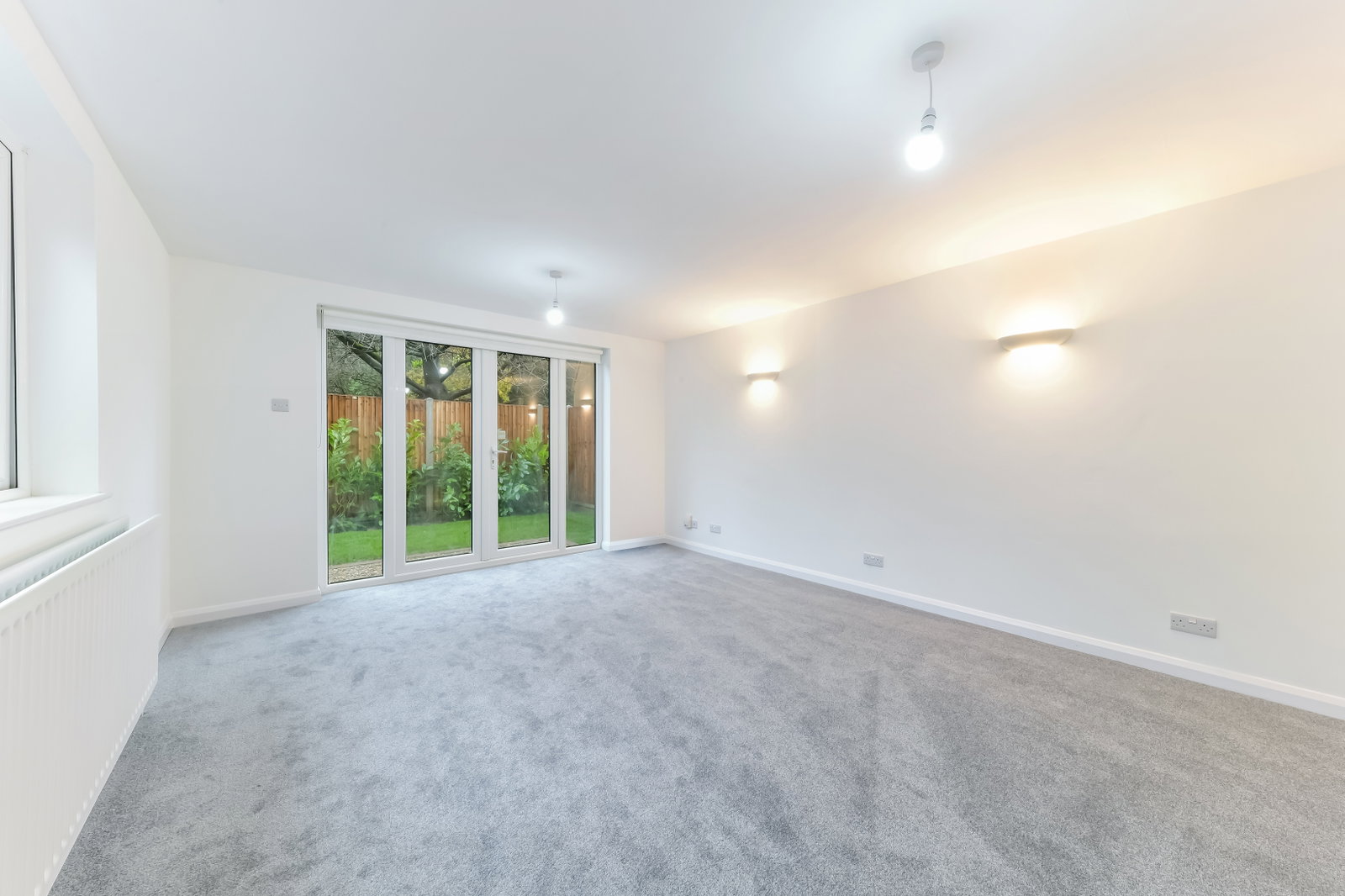 Semi Detached House in Purley