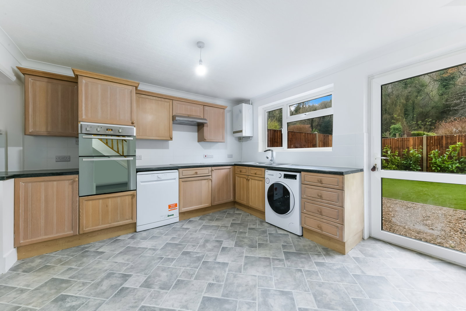 Semi Detached House in Purley