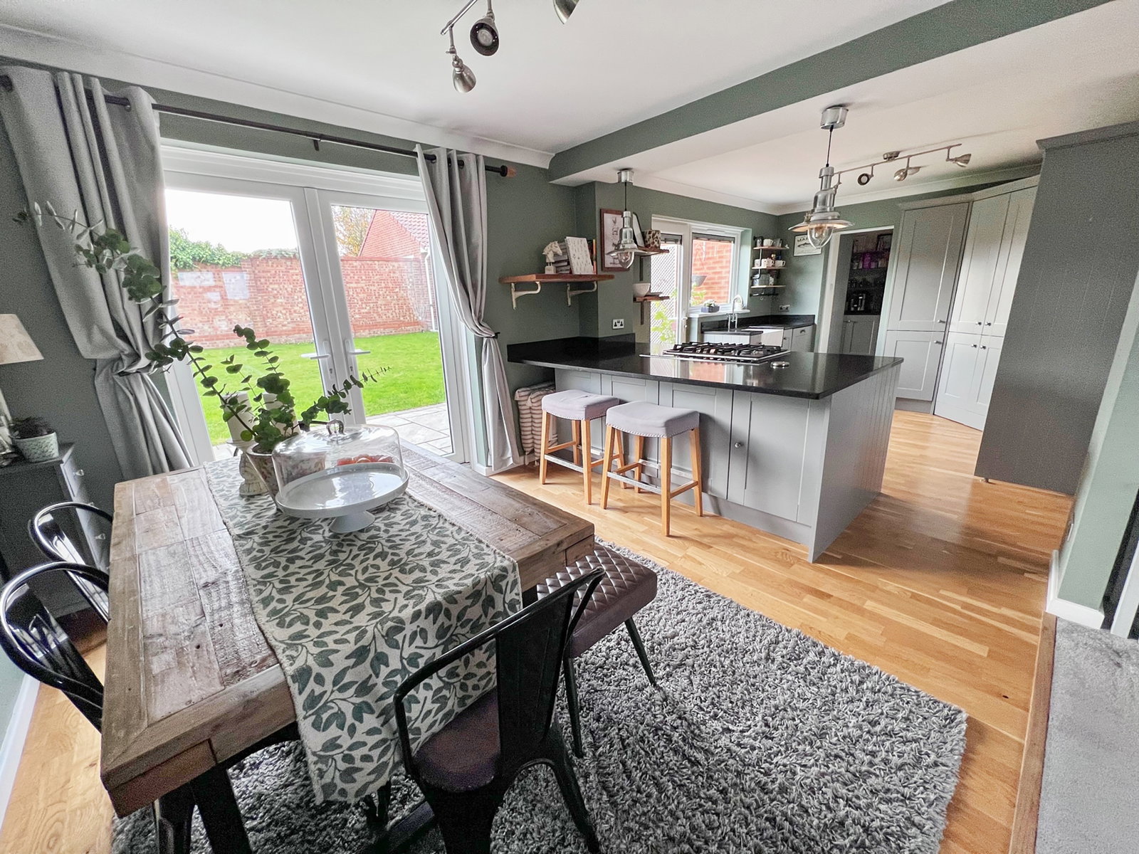 Detached House for sale in Margate, Westerham Close, Cliftonville, Margate, CT9 3YB