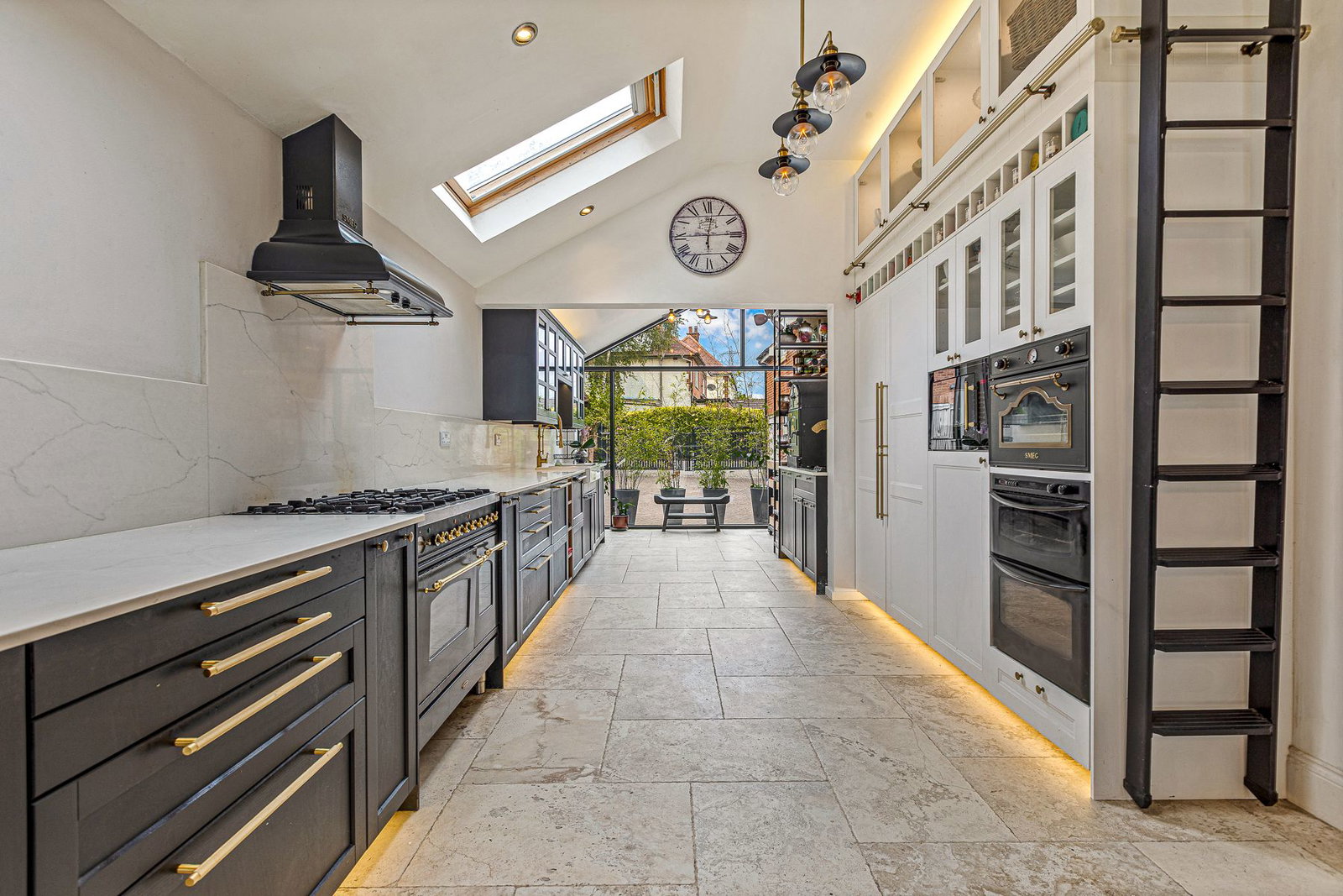 Detached House for sale in Leicester, Swithland Lane, Rothley, LE7 7SJ