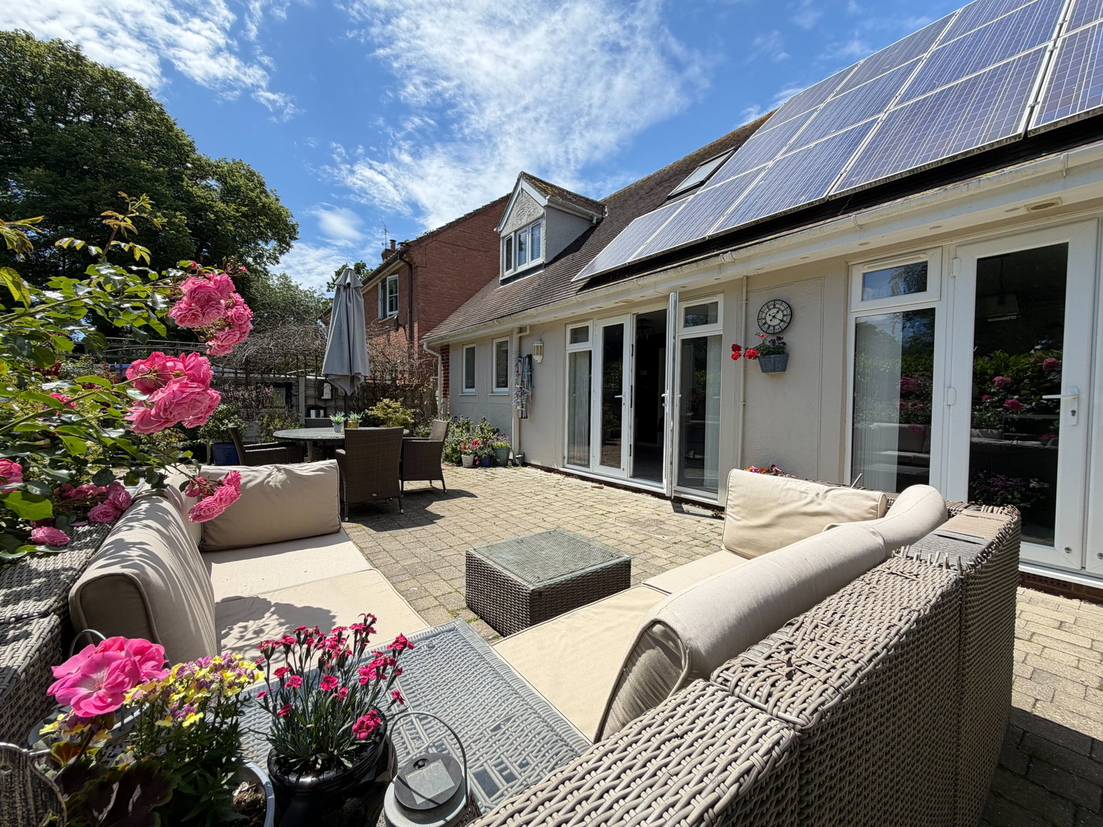 Detached House in Halstead