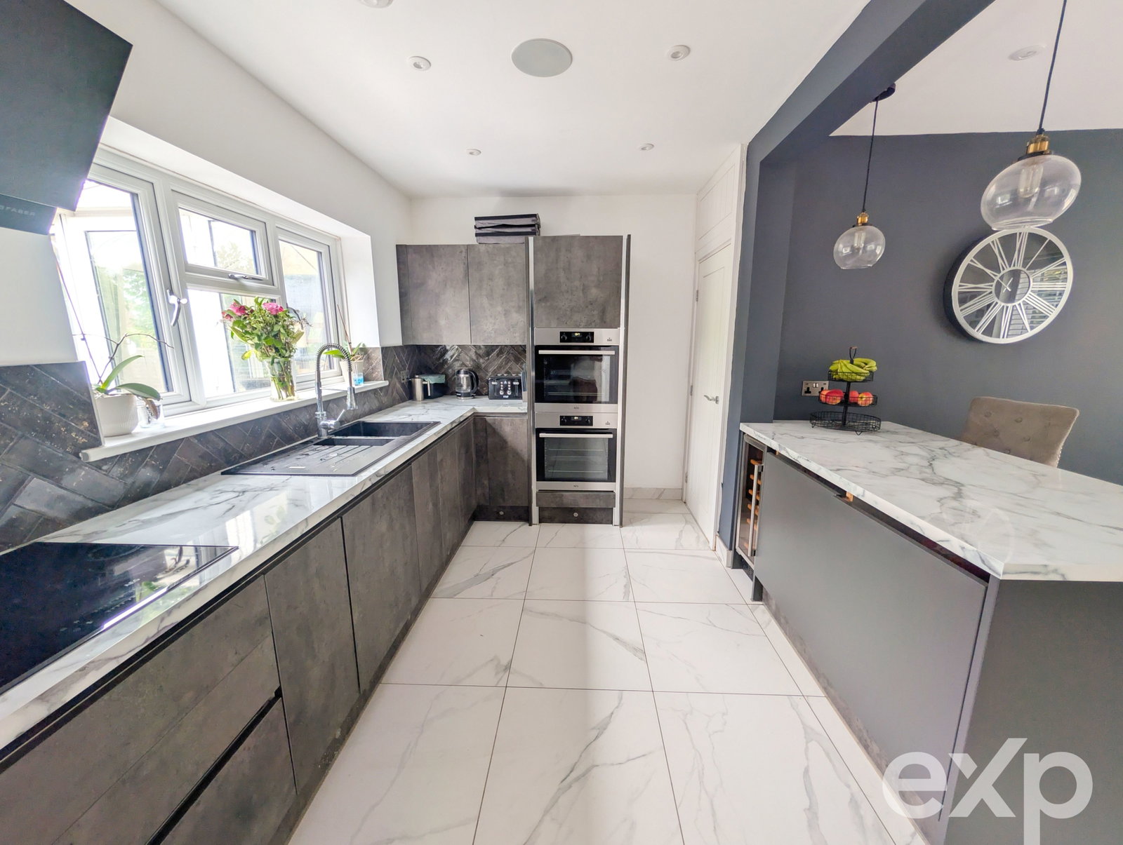 Detached House for sale in Maidstone, Loose Road, Maidstone, ME15 9UF, 1704 m²