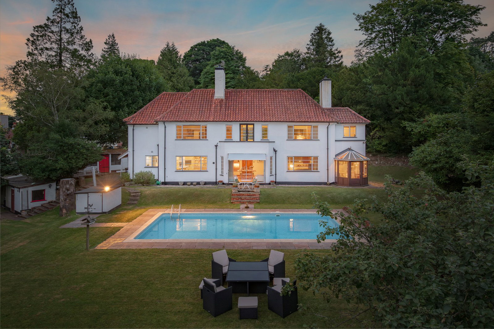 Detached House in Caterham