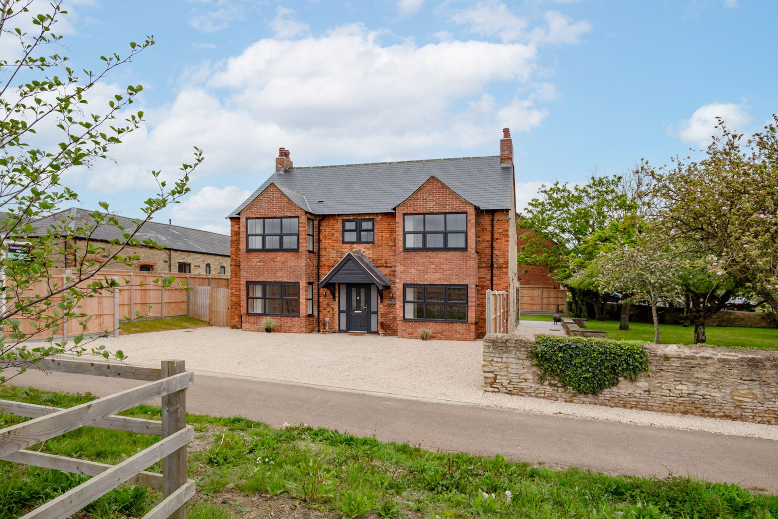 Detached House in Raunds