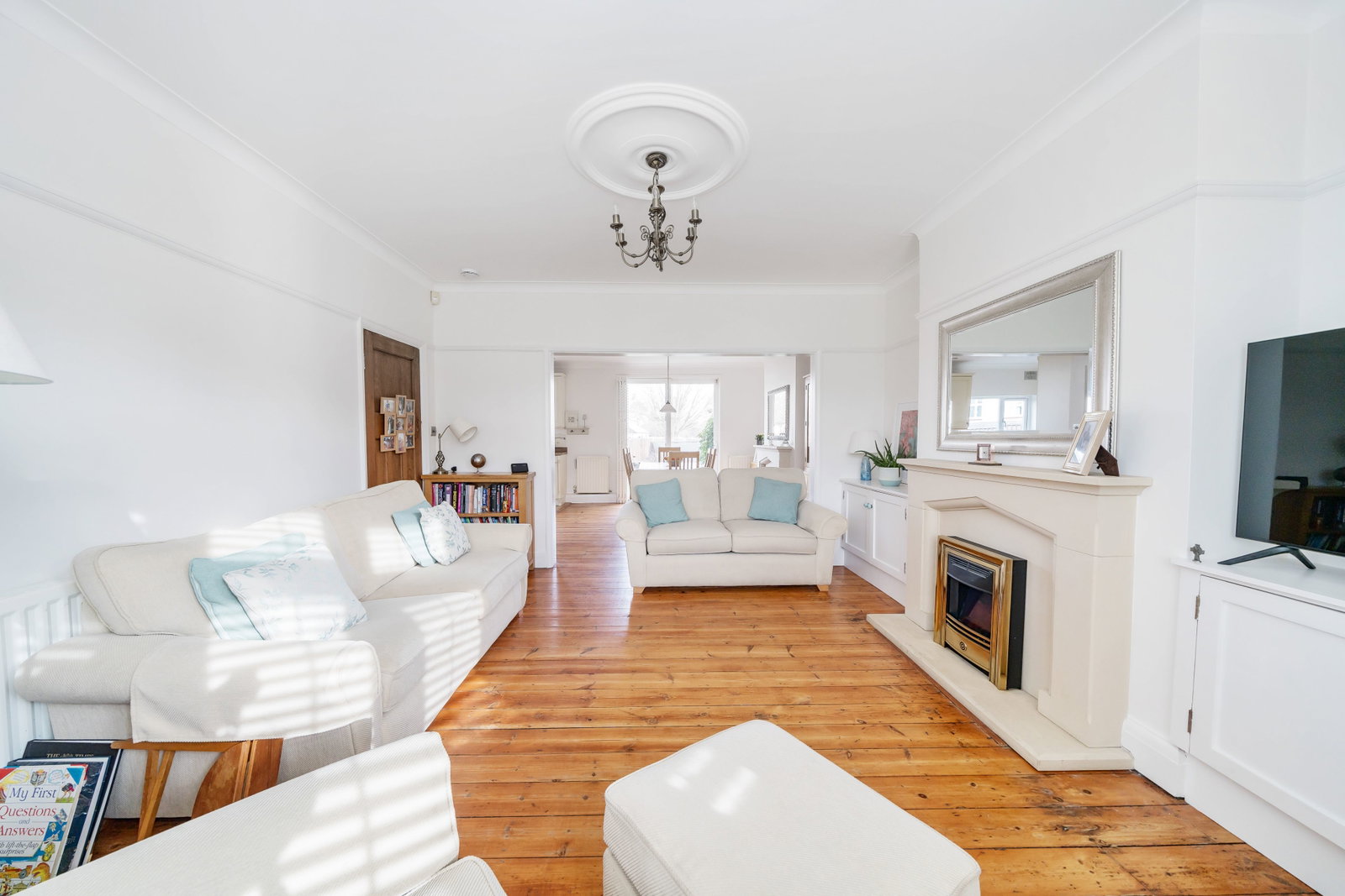 Semi Detached House in Bromley
