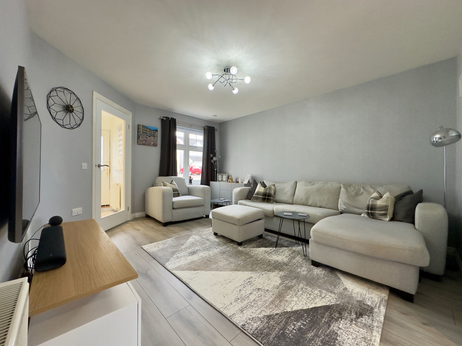 Semi Detached House in Inverness