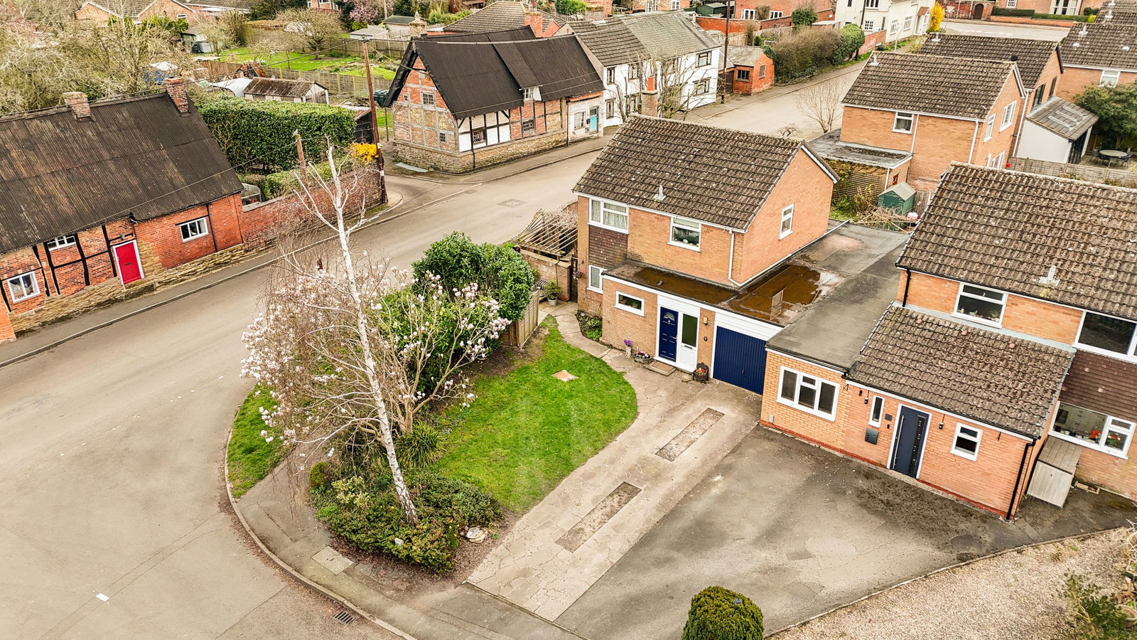 Detached House in Northampton