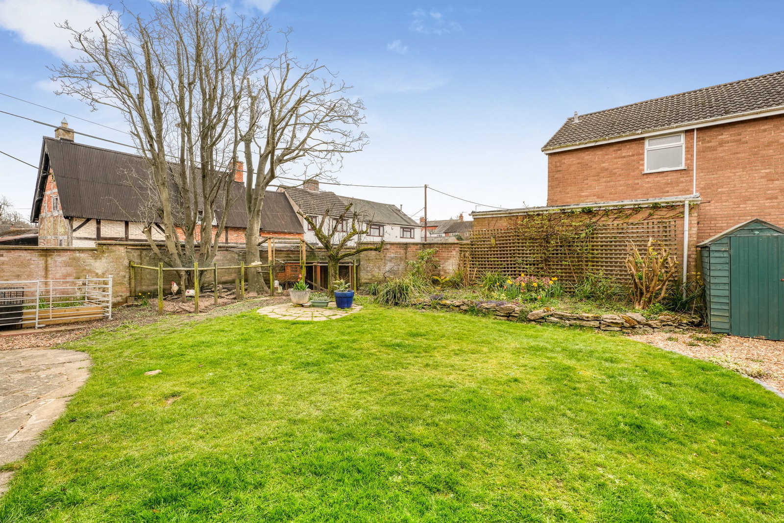 Detached House in Northampton