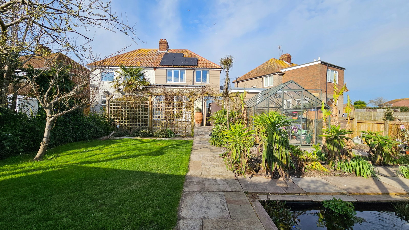Semi Detached House in Deal