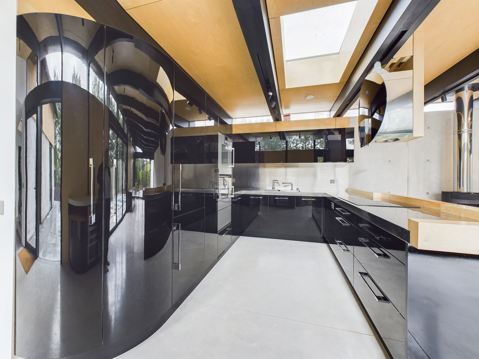 Detached House in Par