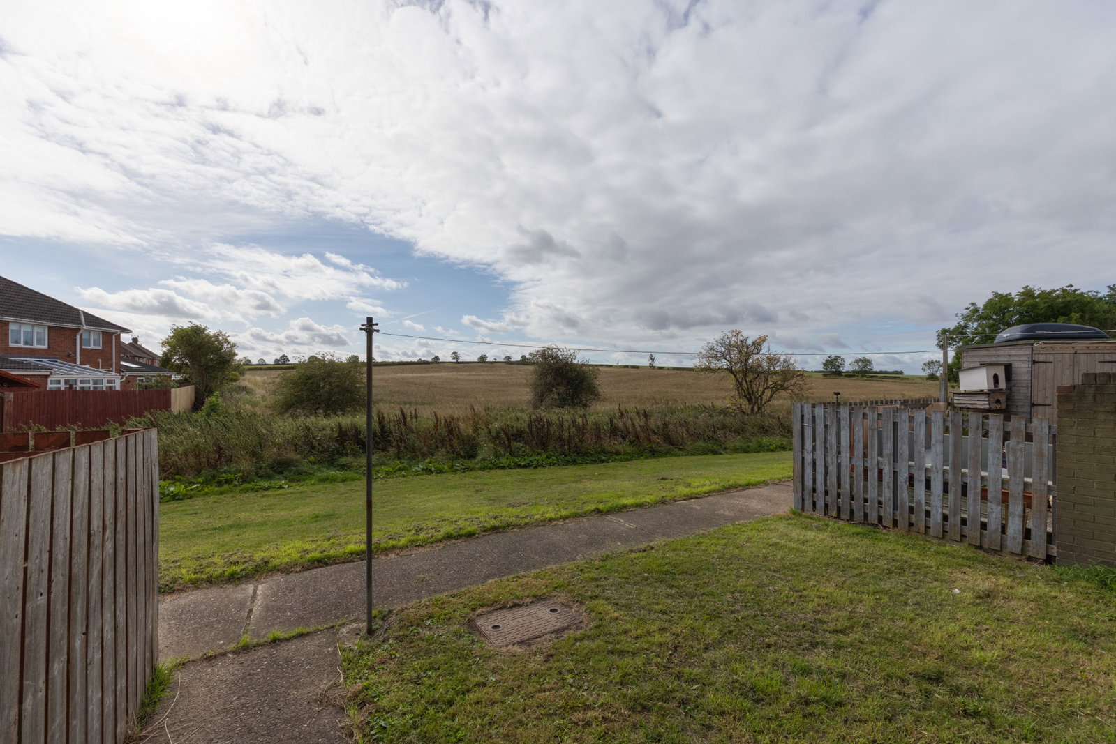 Terraced House for sale in Bedlington, Red House Farm Estate, Bedlington, NE22 6HF, 999 m²