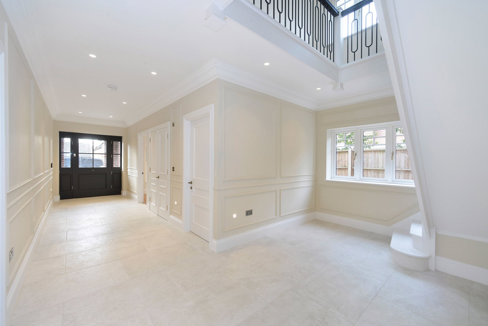 Detached House in Cranleigh