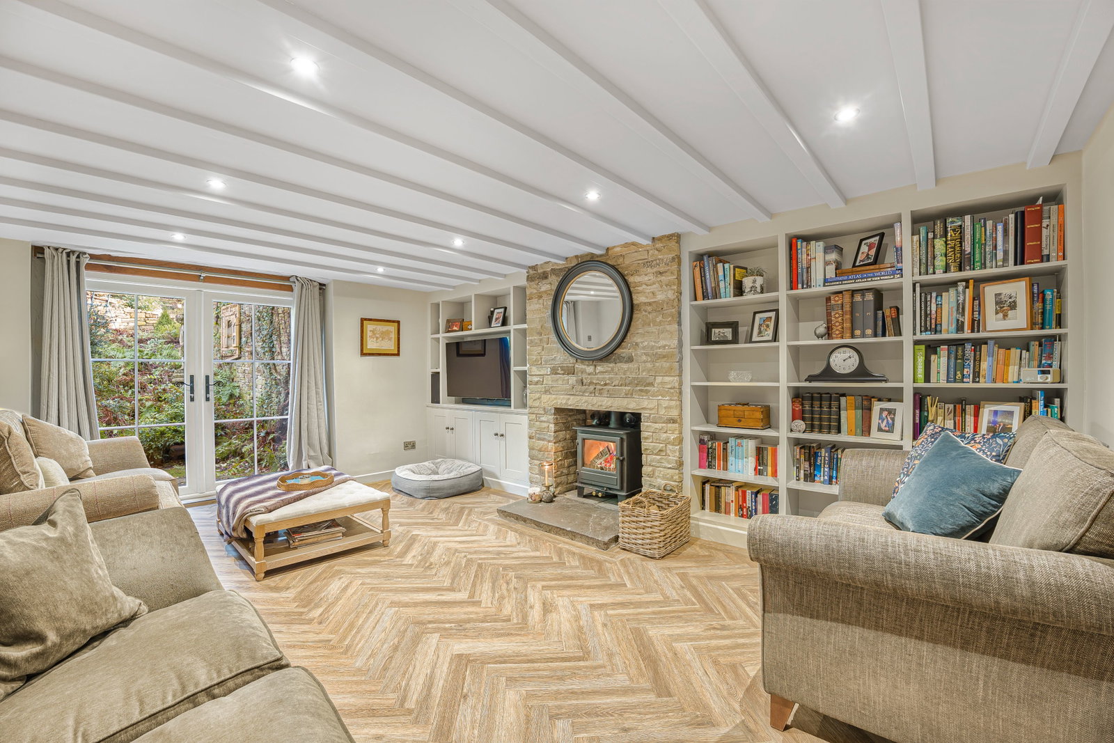 Semi Detached House in Macclesfield