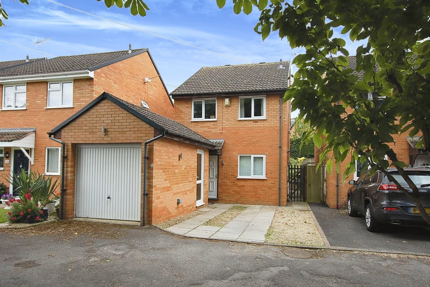 Detached House in Cheltenham