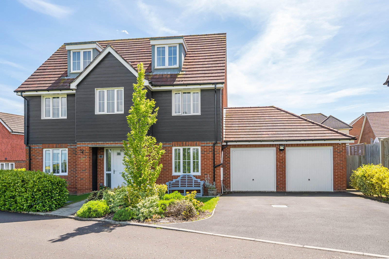 Detached House for sale in Salisbury, Fiander Lane, Bishopdown, SP1, 2273 m²