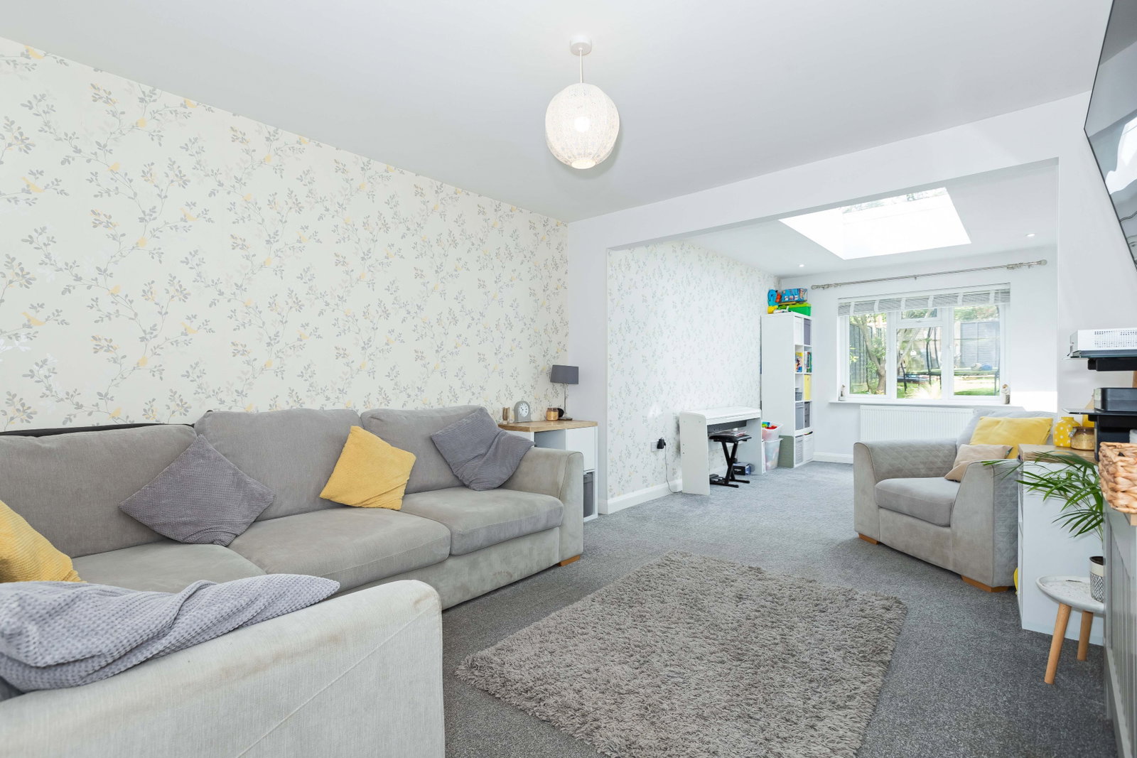 Semi Detached House in Worthing