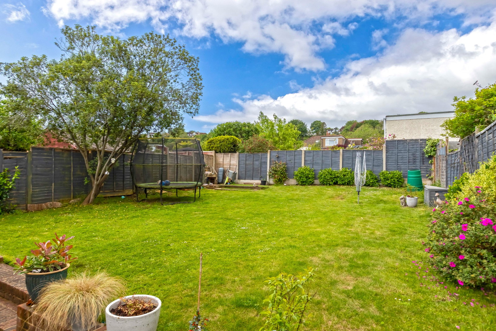 Semi Detached House in Worthing
