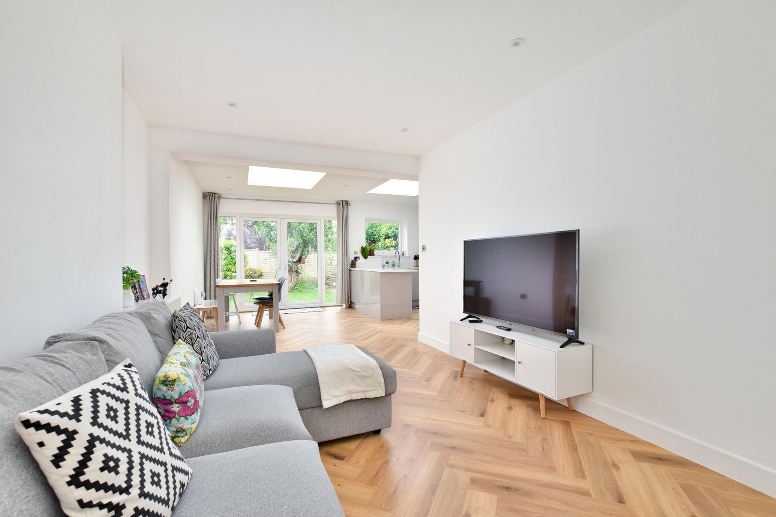 Semi Detached House in Eastcote