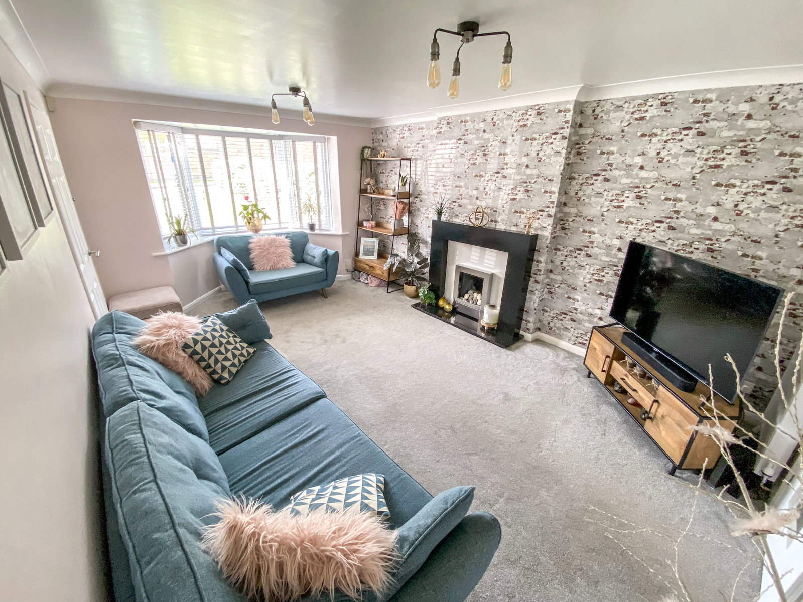 Detached House for sale in Grantham, Grimsthorpe Close, Grantham, Lincolnshire, NG31 8SS, 1248 m²