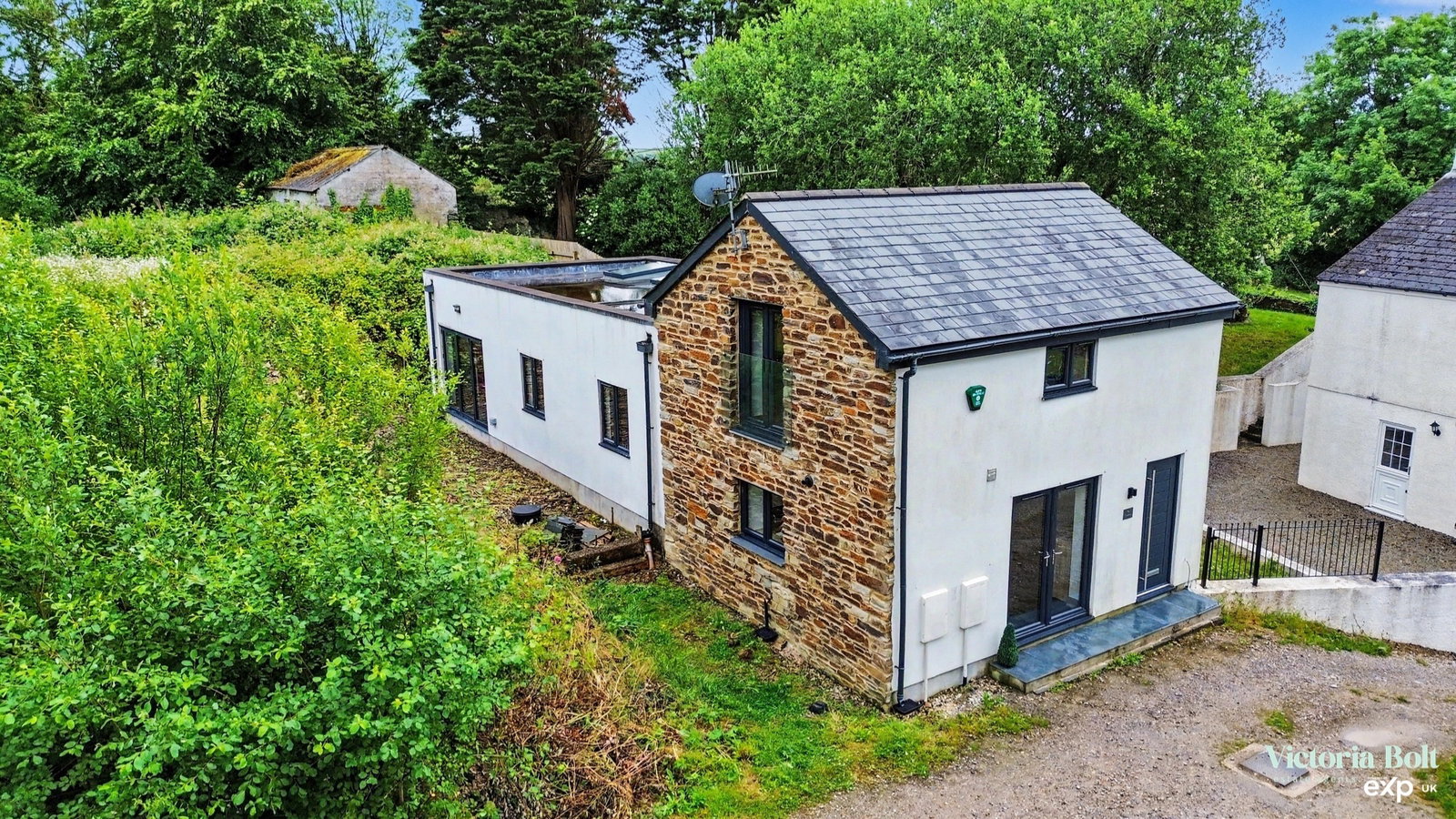 Detached House in Plymouth