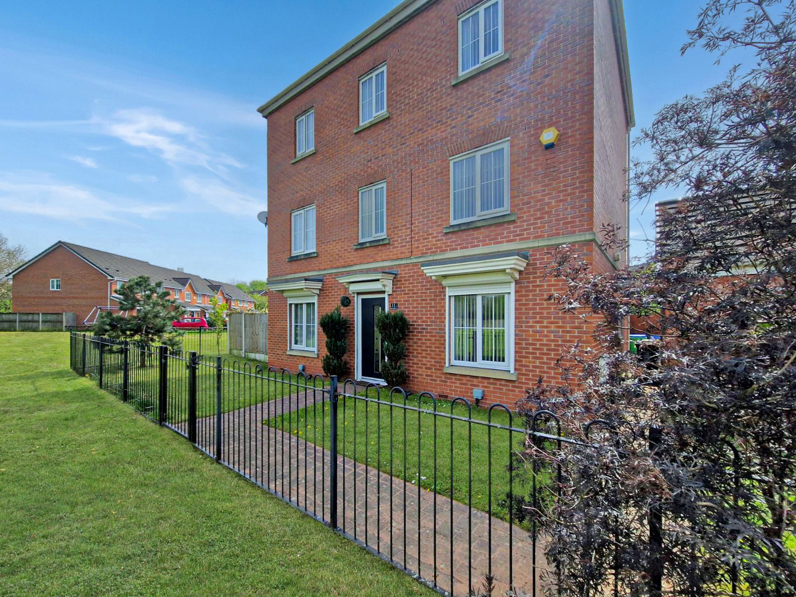 Detached House in Heywood