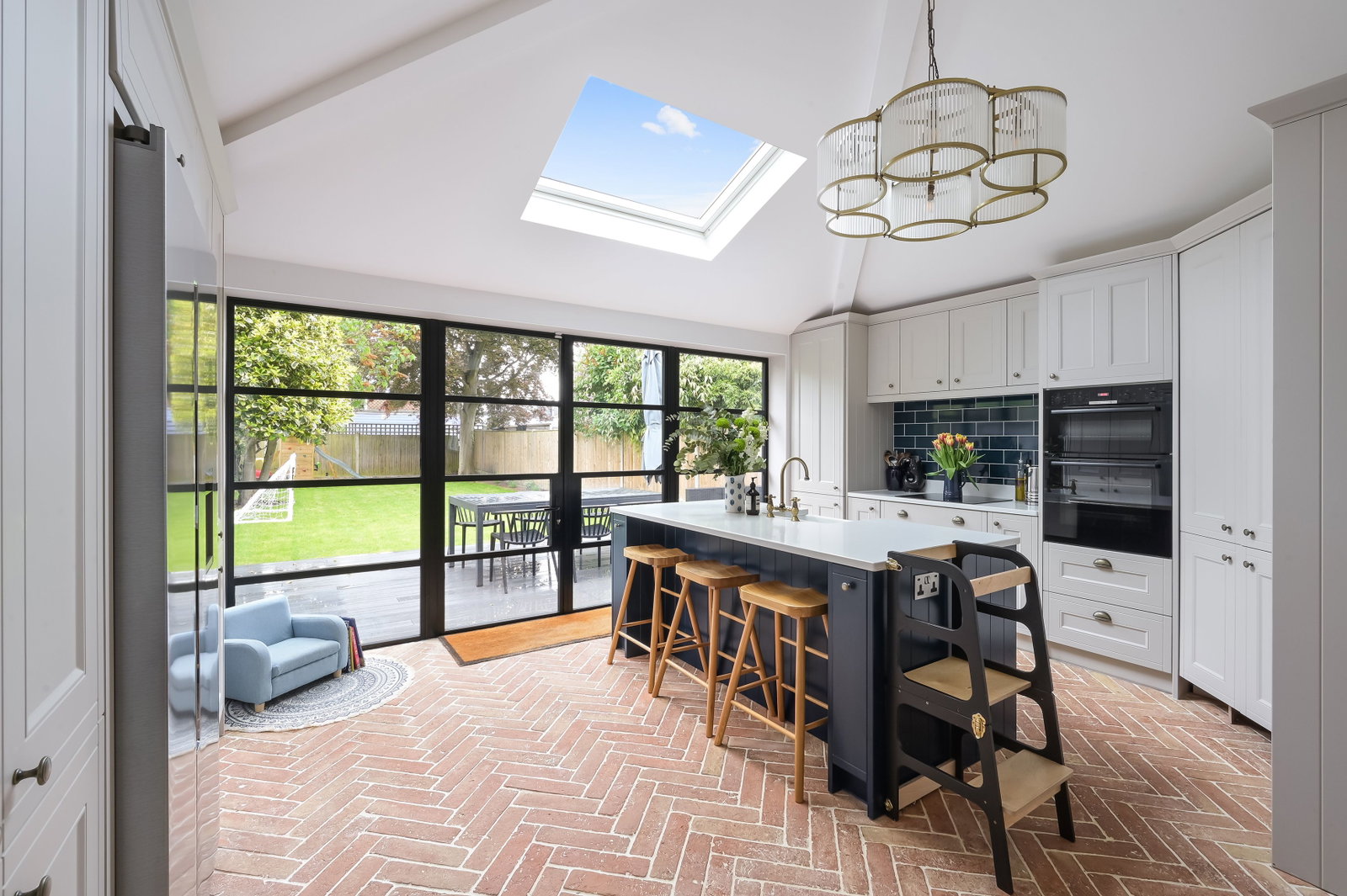 Detached House in West Molesey
