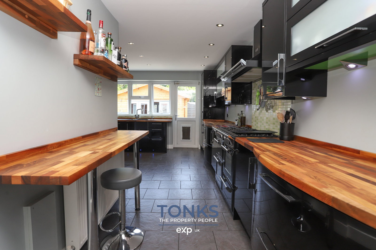 Semi Detached House in Halesowen