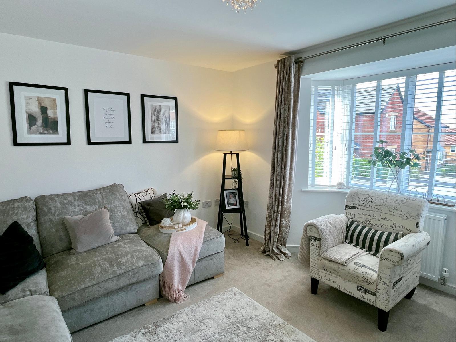 Detached House in Swansea