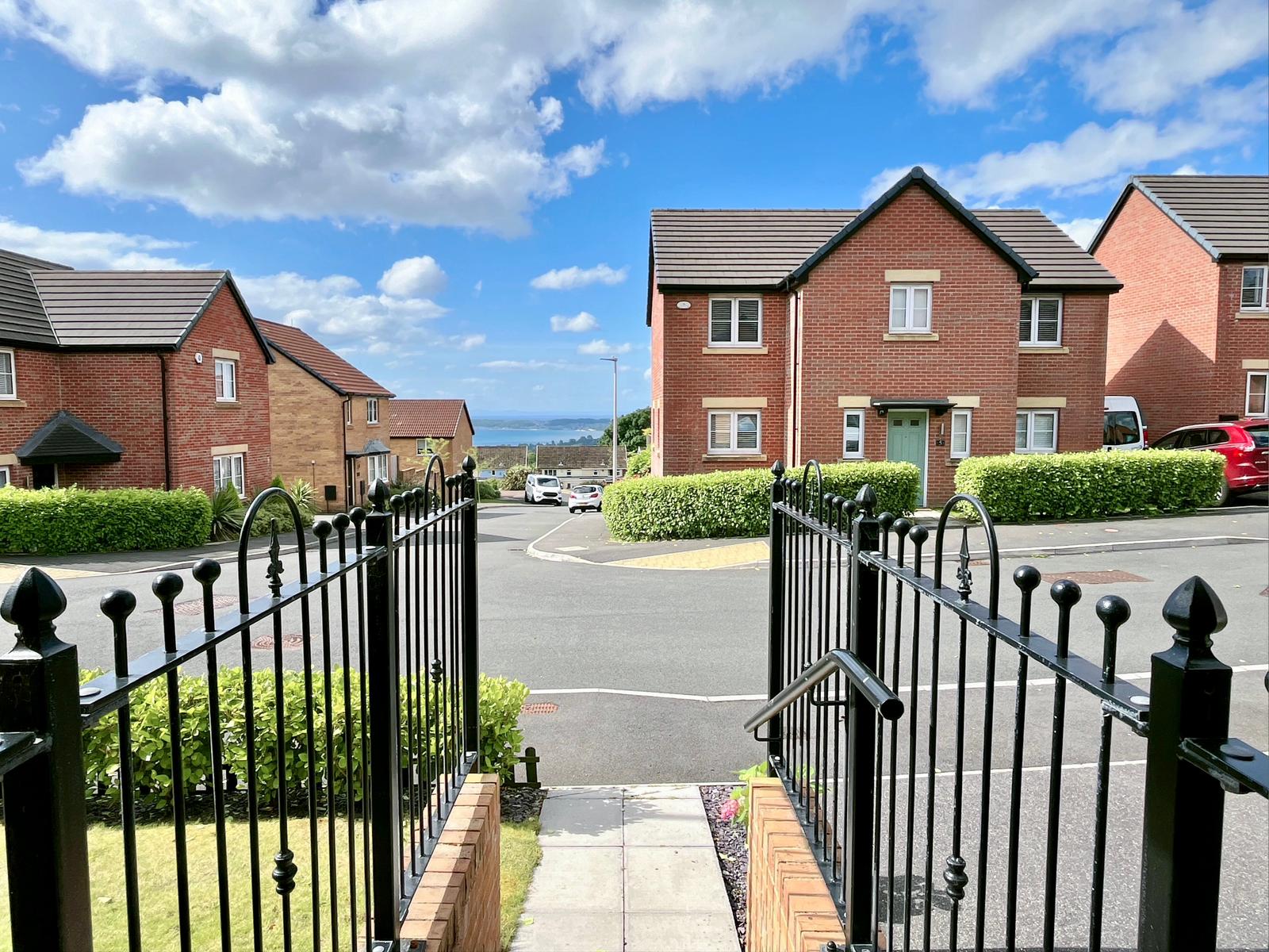 Detached House in Swansea