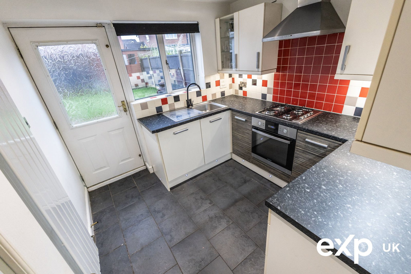 Detached House in Sutton-in-ashfield