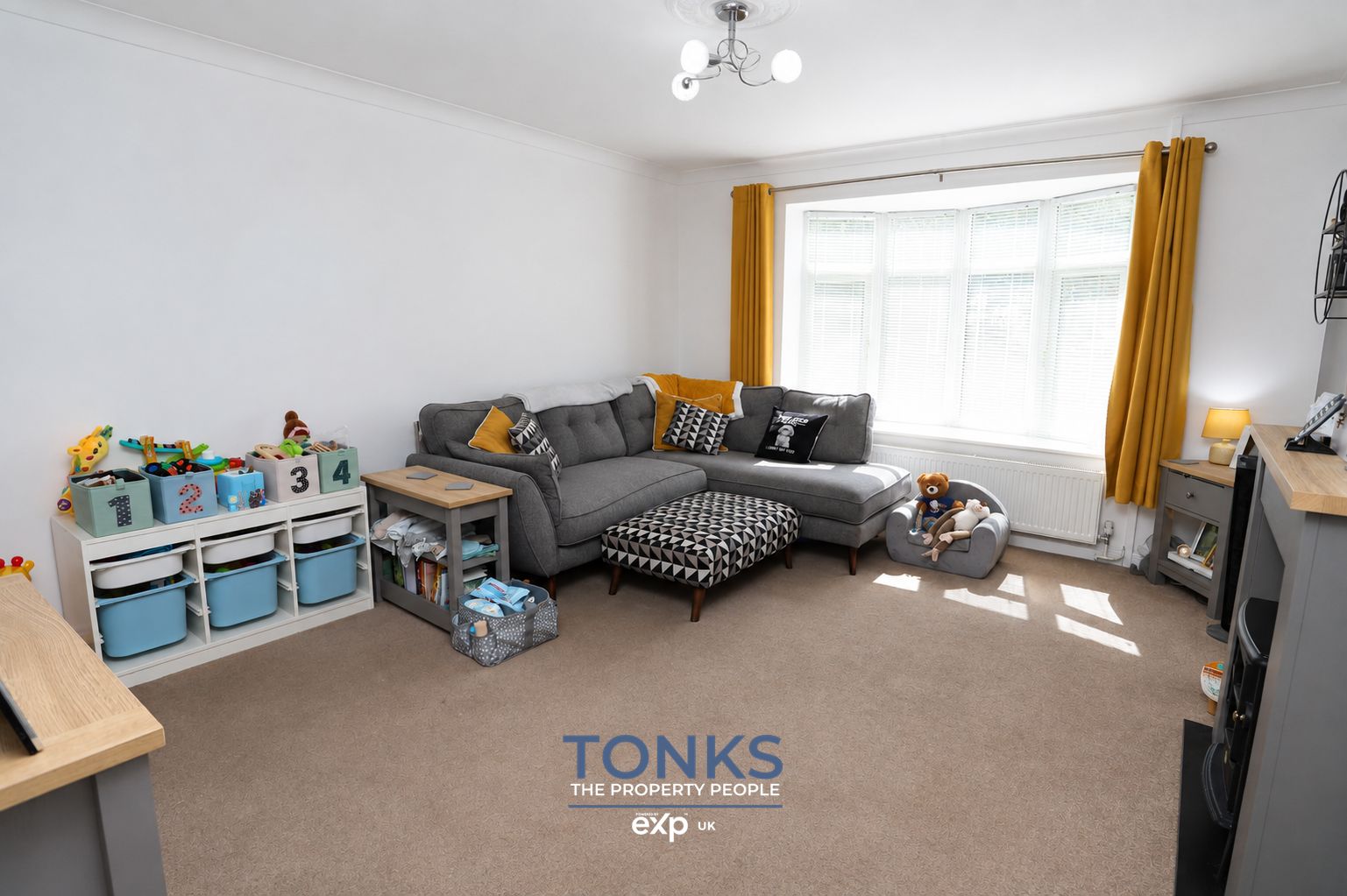 Semi Detached House in Halesowen