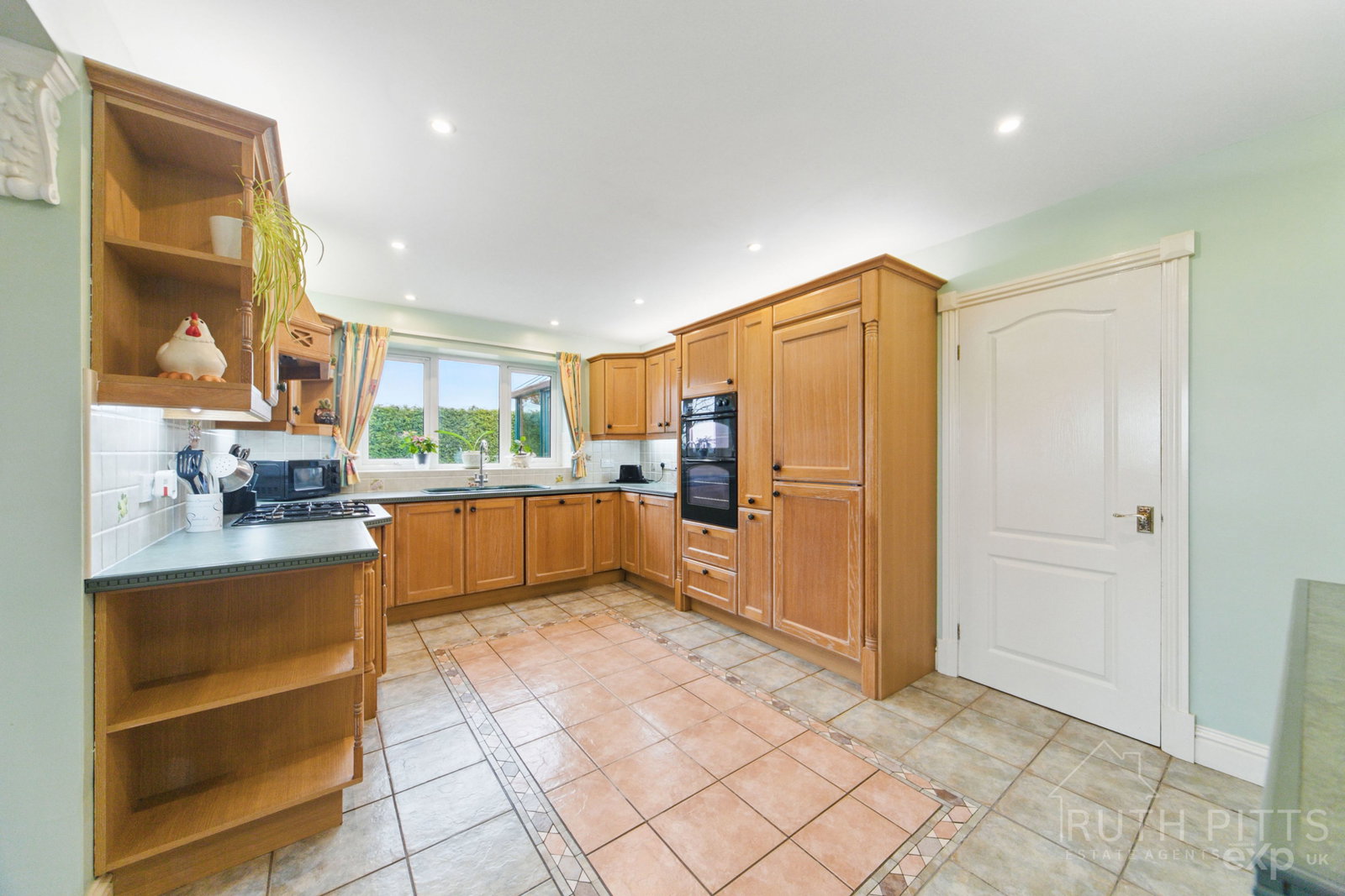 Detached House in Pontefract