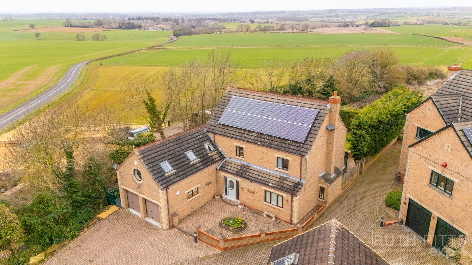Detached House in Pontefract