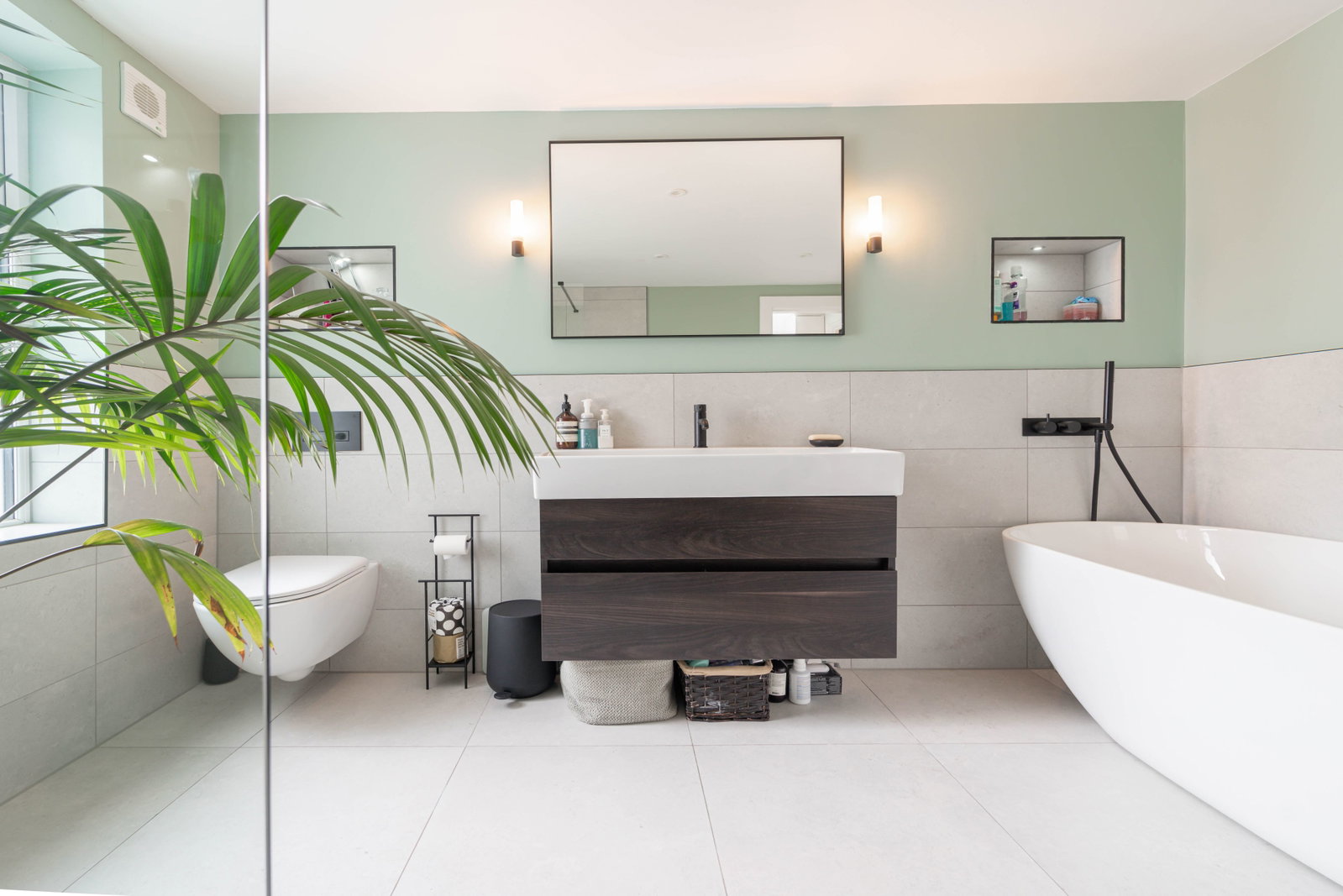 Terraced House for sale in Streatham Common, Danbrook Road, Streatham Common, SW16