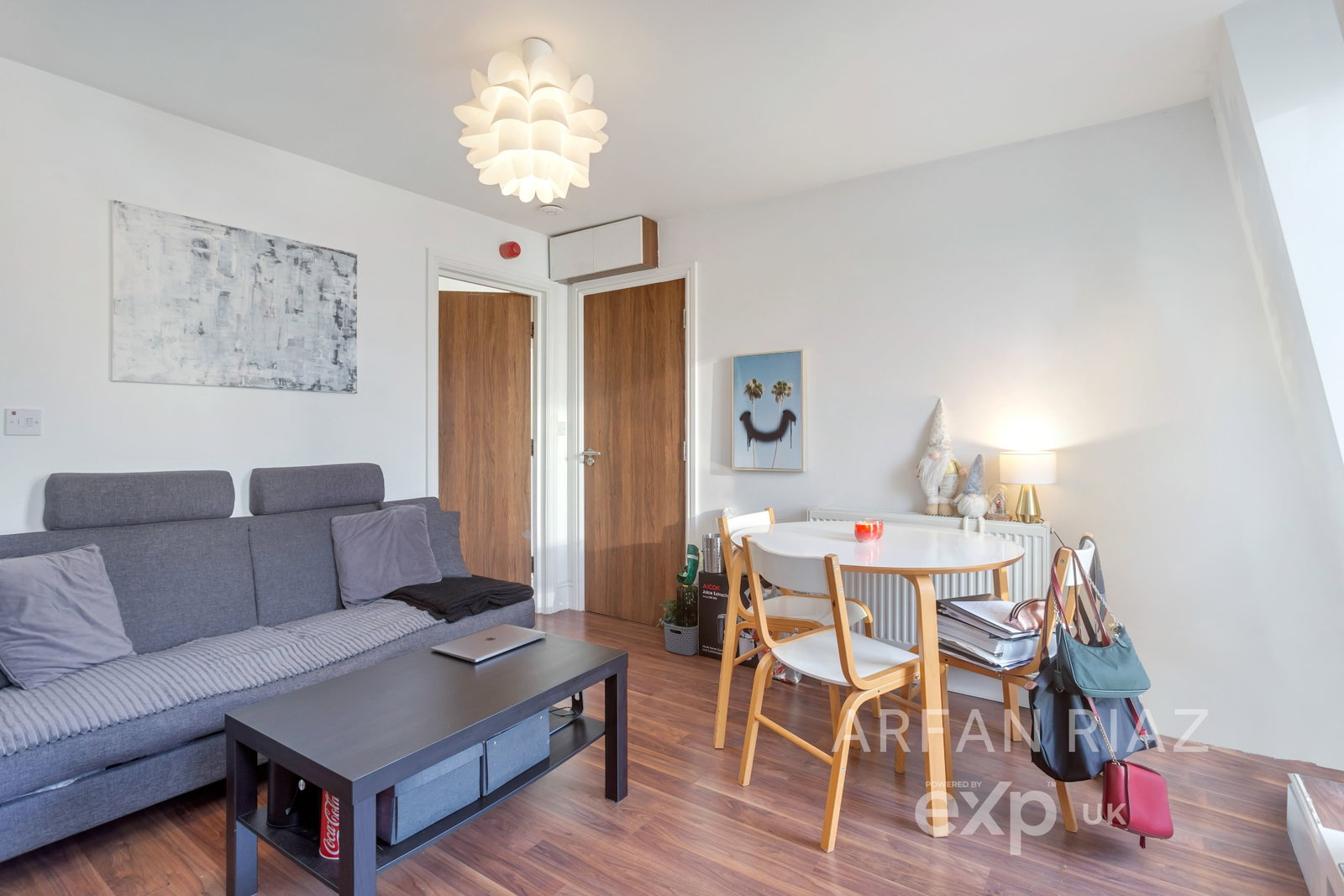 Flat in London