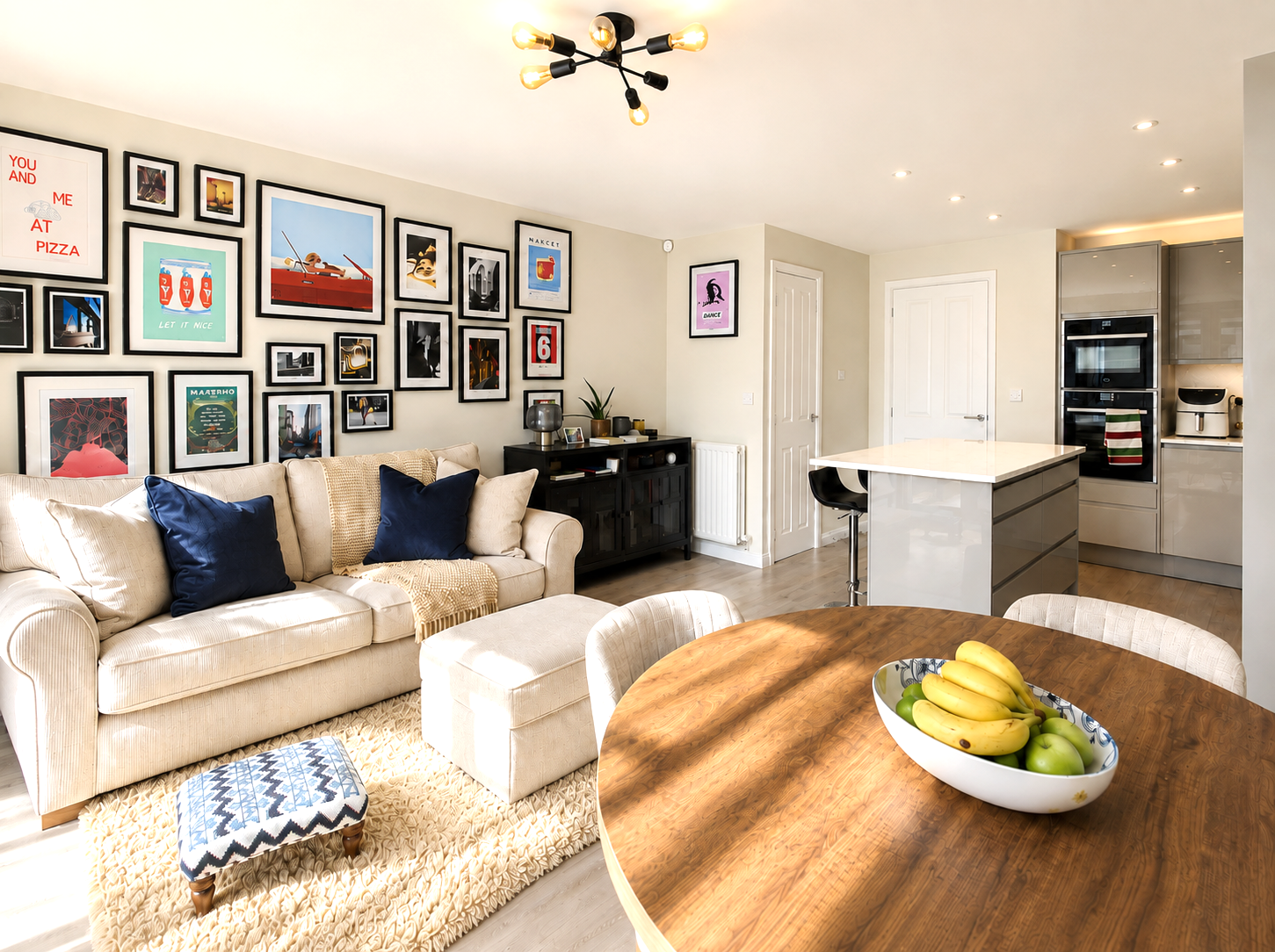Semi Detached House in Chester 2