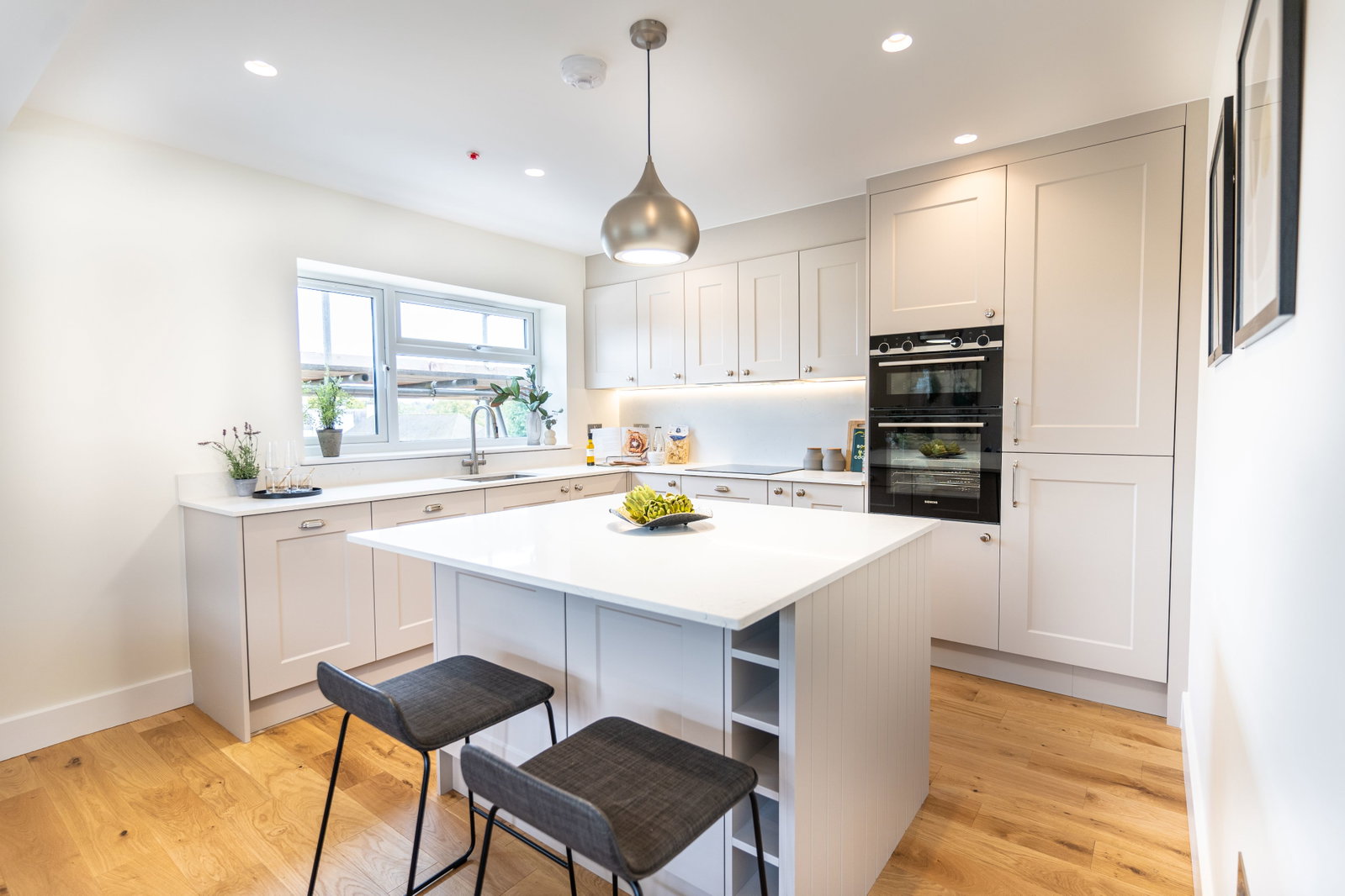 Duplex Flat in Sutton