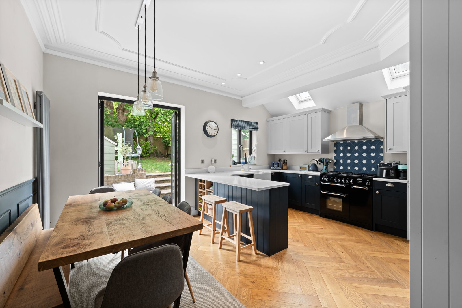 Semi Detached House in South Croydon