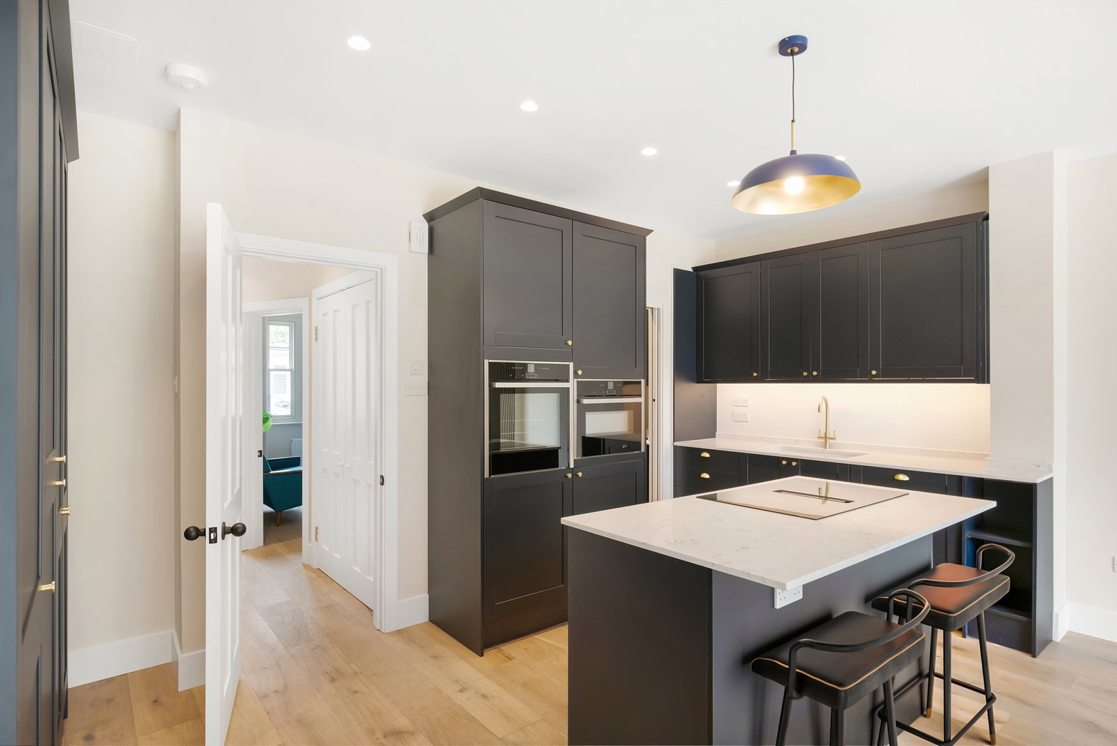 Terraced House for sale in Richmond, Manor Grove, Richmond, TW9 4QQ, 1392 m²