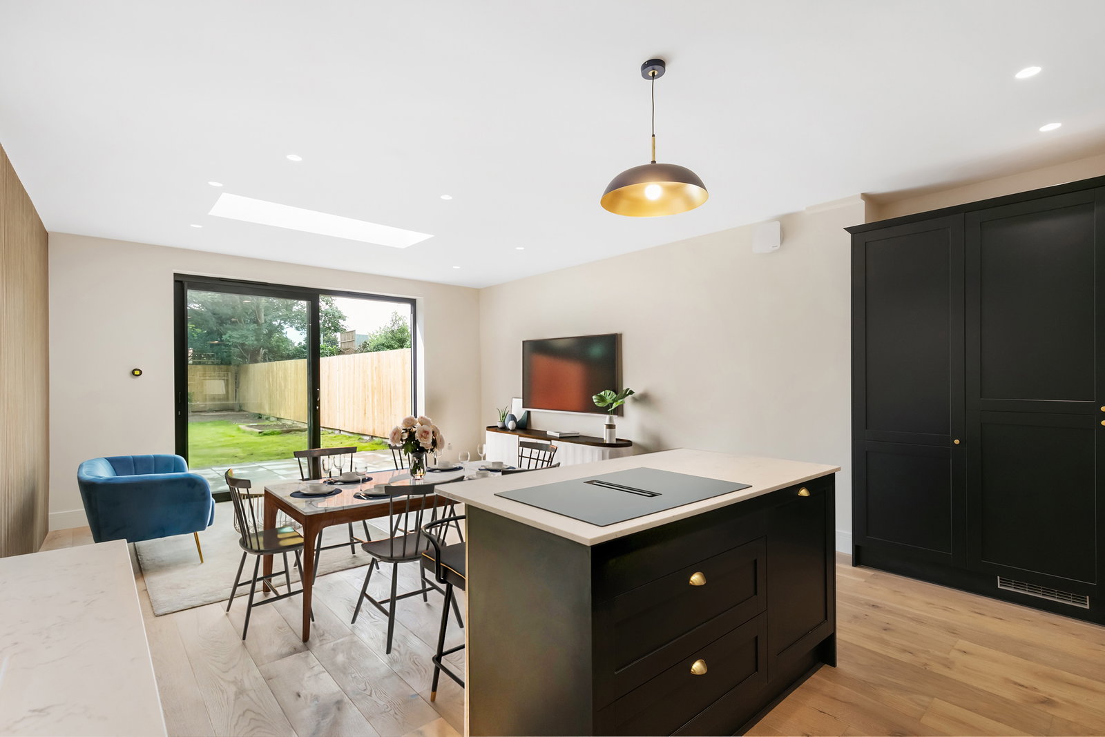 Terraced House for sale in Richmond, Manor Grove, Richmond, TW9 4QQ, 1392 m²