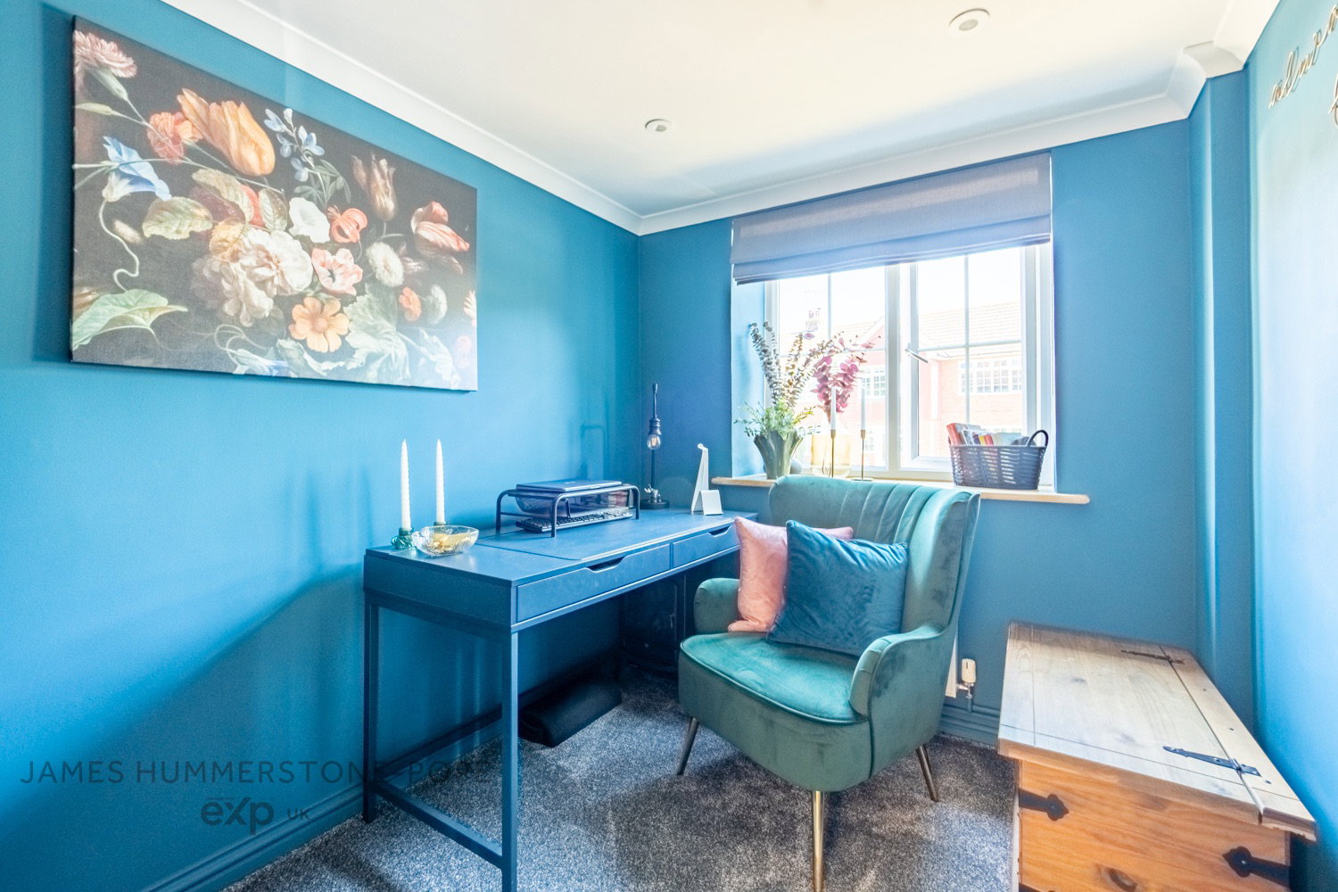 Semi Detached House in Ashford