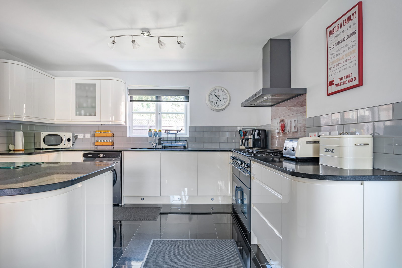 Detached House in Melksham