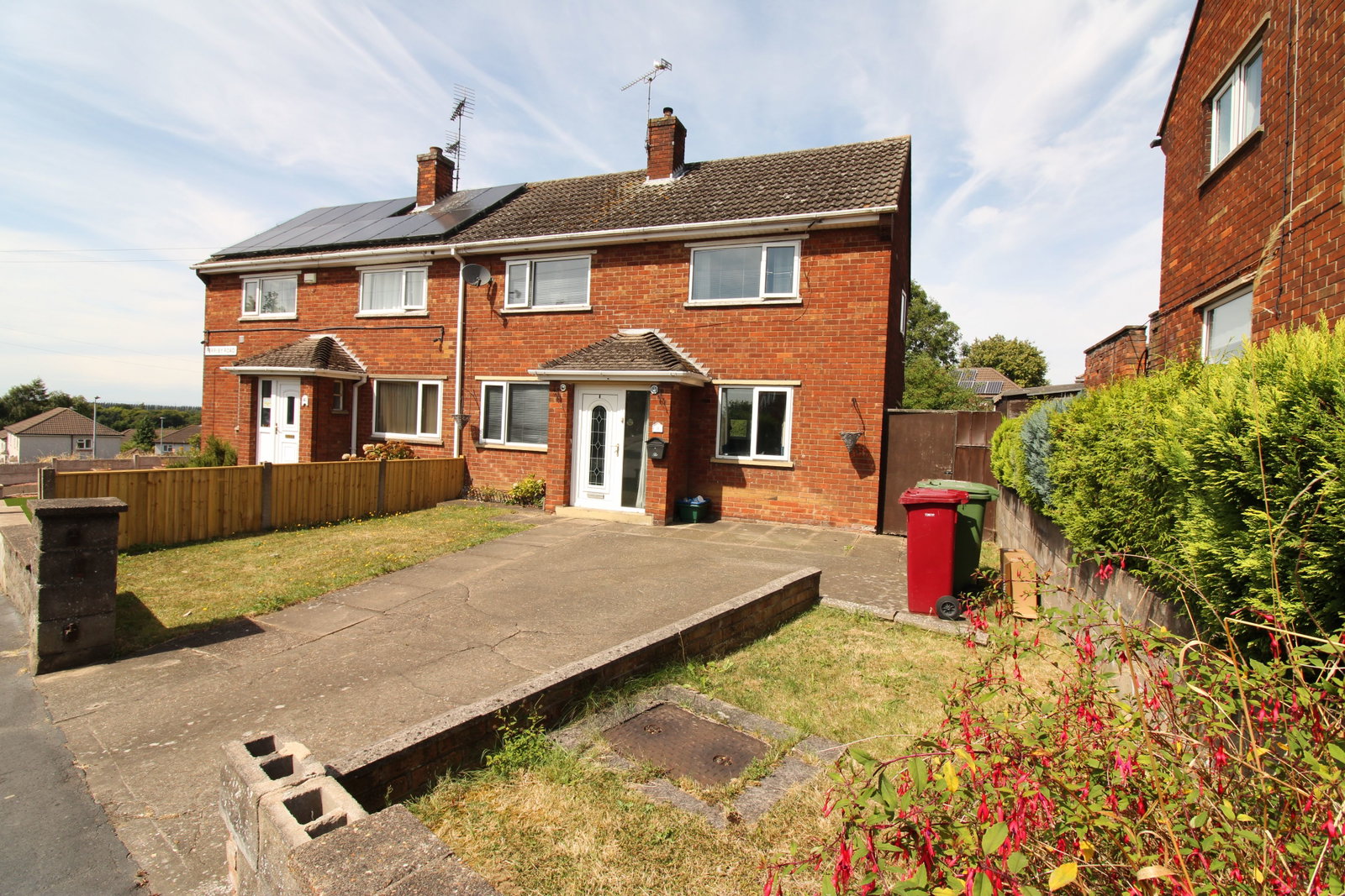 Semi Detached House in Scunthorpe
