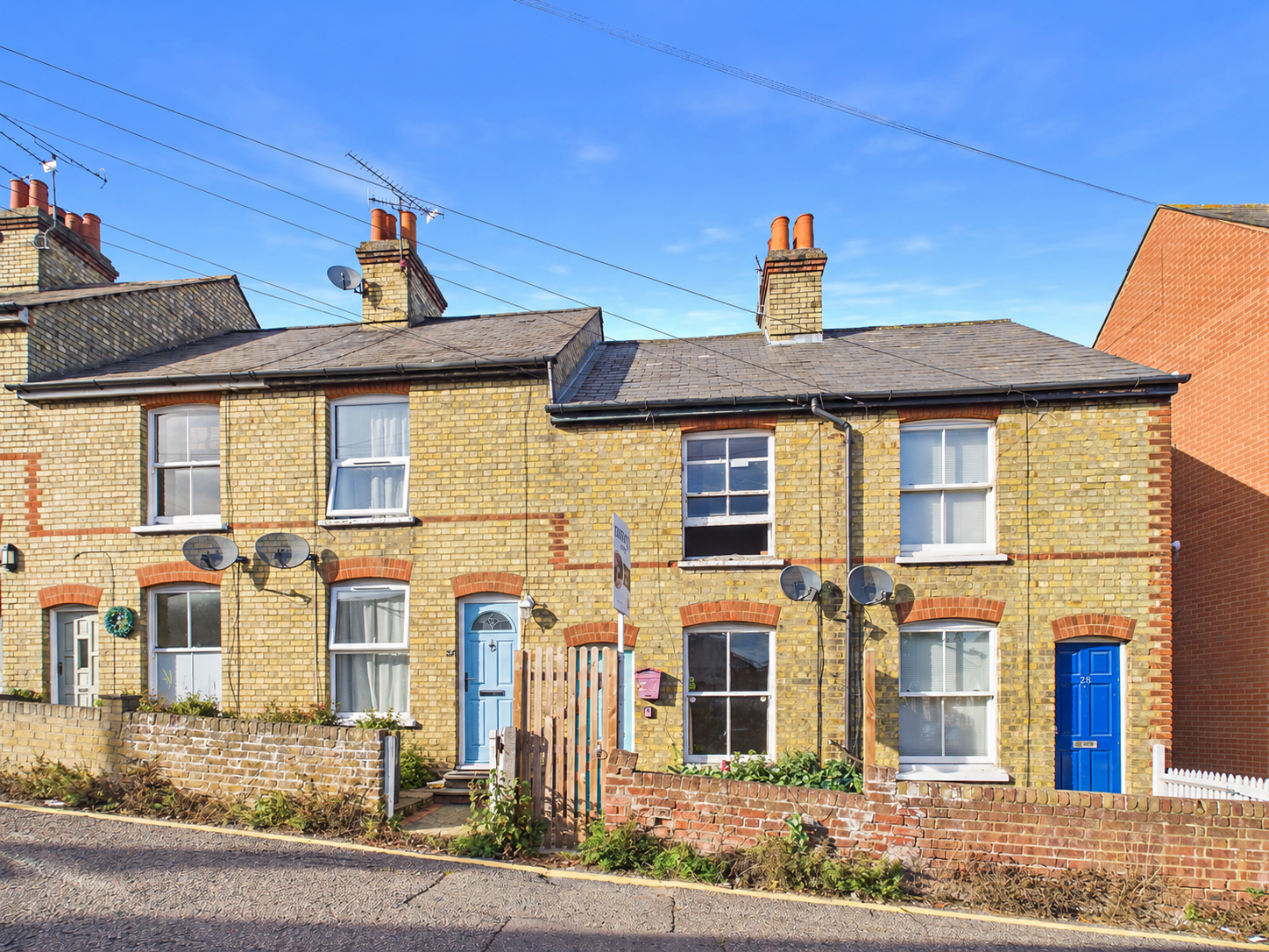 Terraced House for sale in Bishop's Stortford, New Town Road, Bishop's Stortford, 606 m²