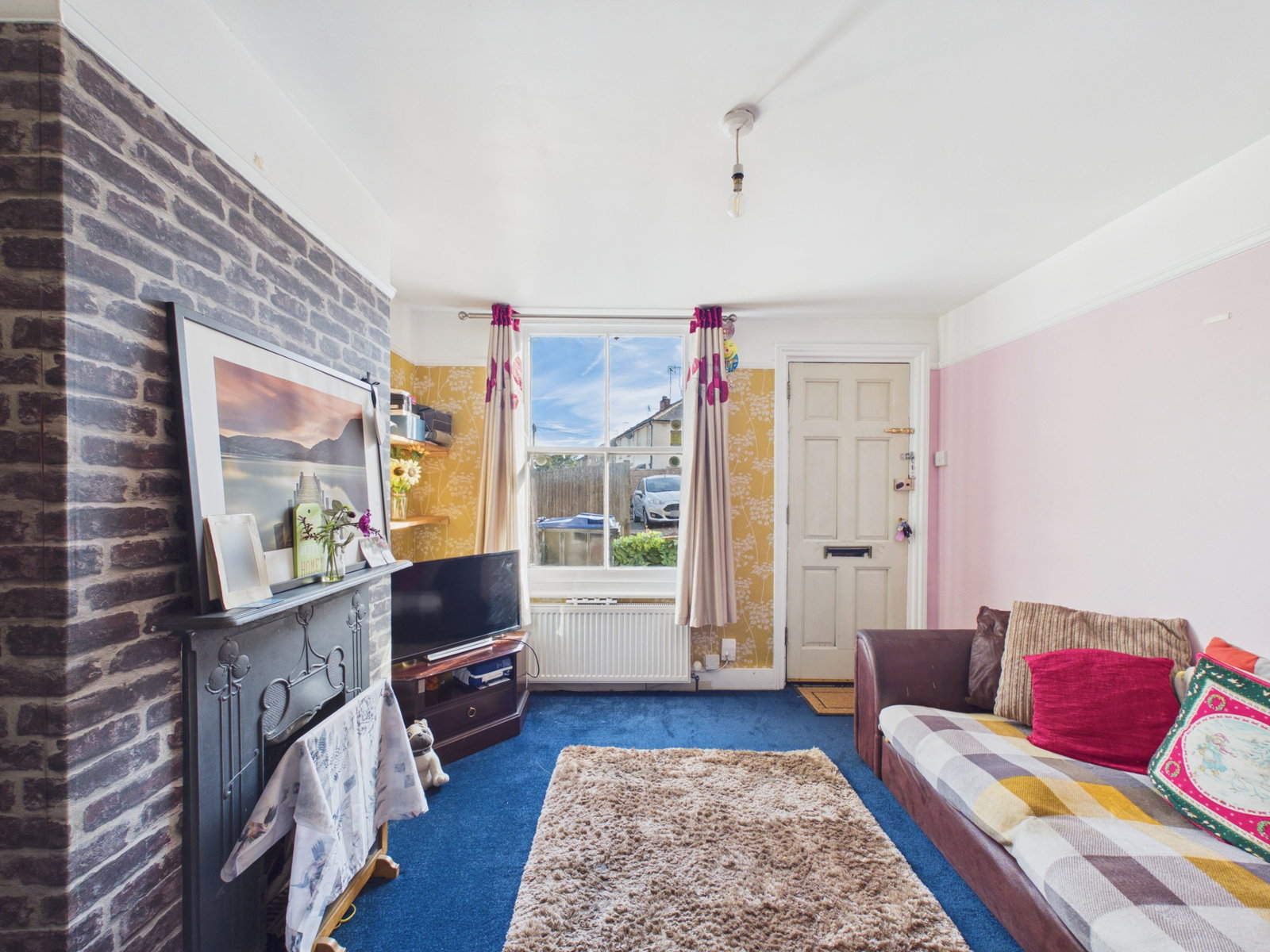 Terraced House for sale in Bishop's Stortford, New Town Road, Bishop's Stortford, 606 m²
