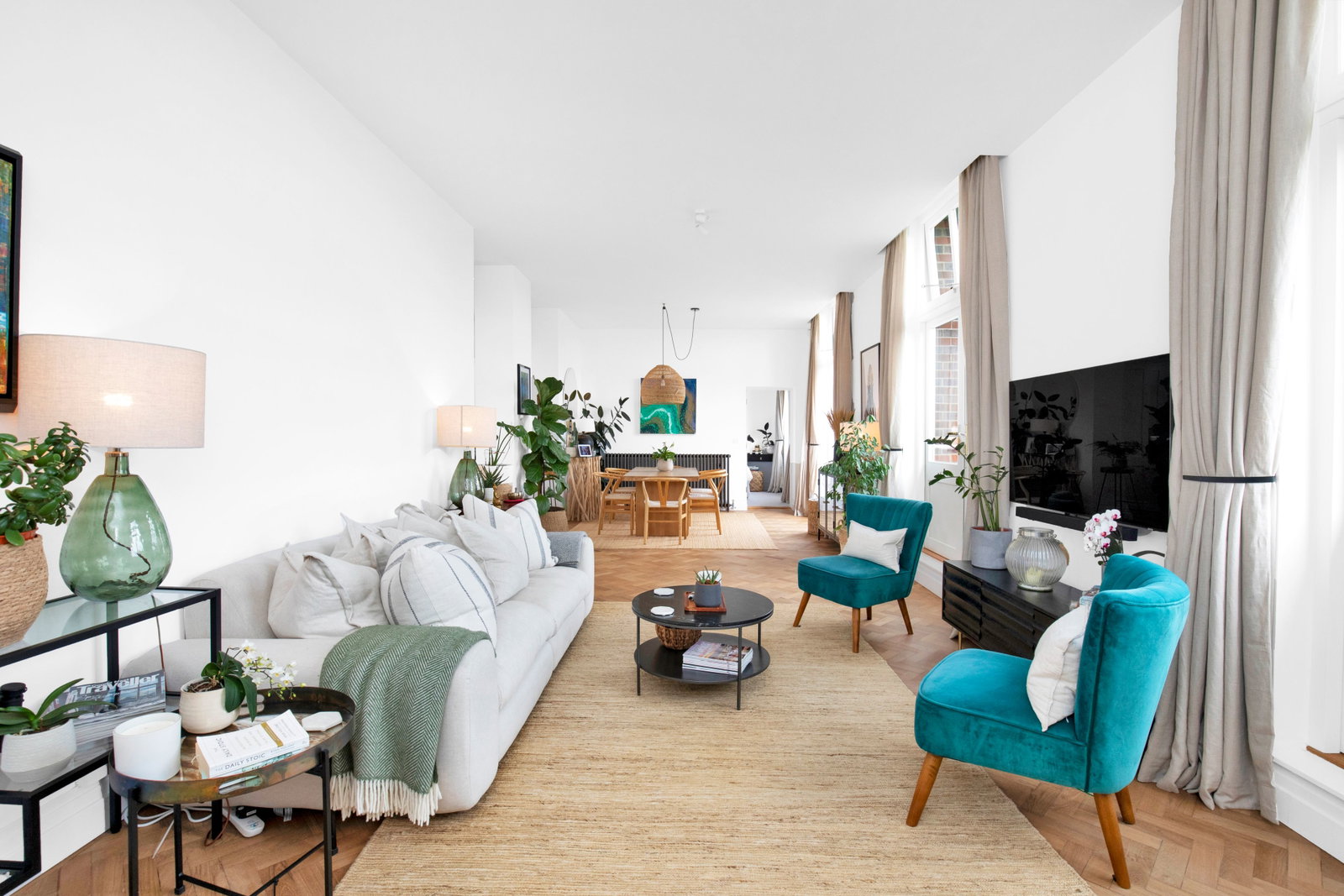 Apartment for sale in Midhurst, Kings Drive, Midhurst, GU29 0EY, 964 m²