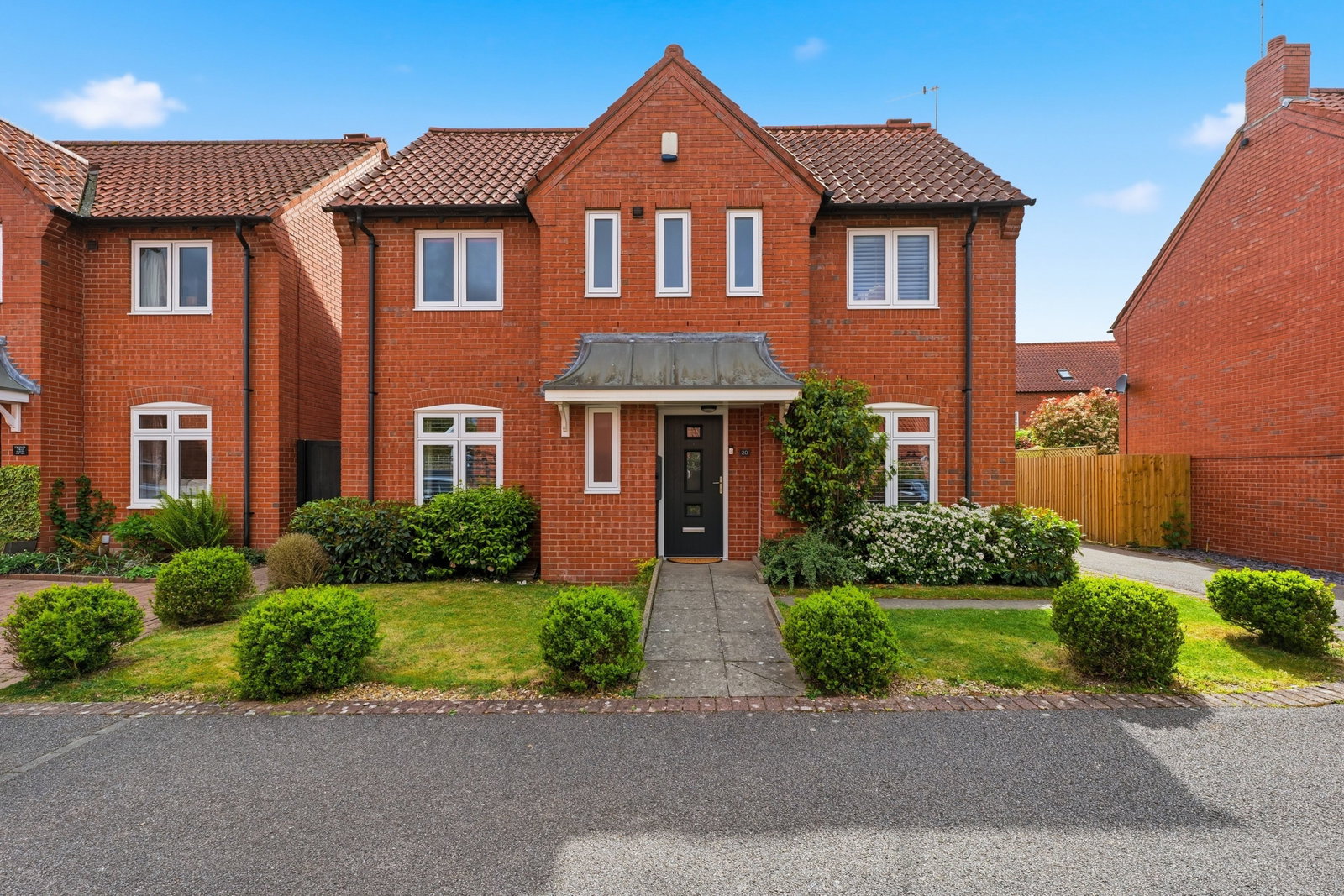 Detached House for sale in Southwell, Archers Field, Southwell, 1483 m²