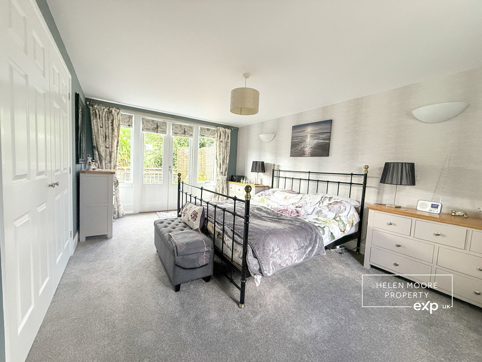 Detached House in South Brent